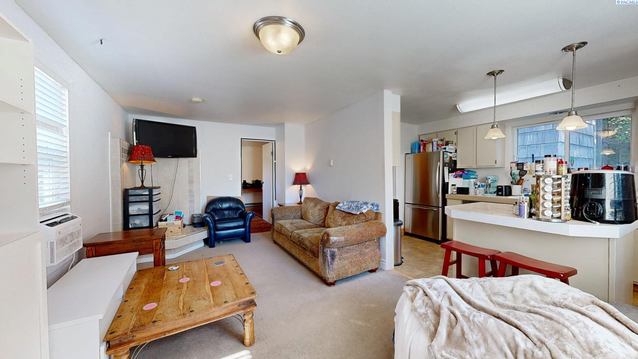 Homes for sale in Pullman, WA | 332 Nw Webb St, Pullman, WA 99163 | MLS# 287811