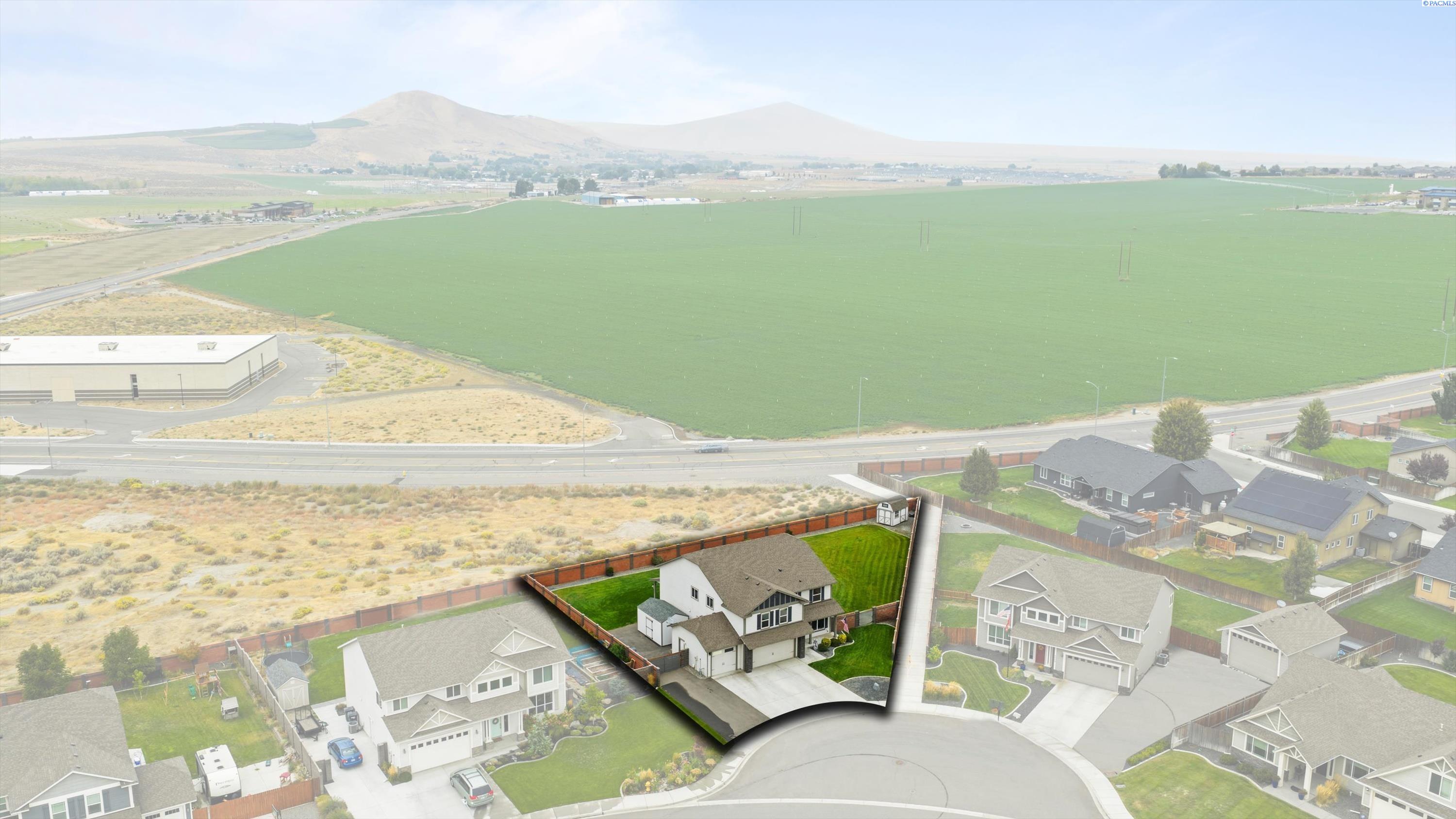 6062 Juneberry Dr, West Richland, WA 99353