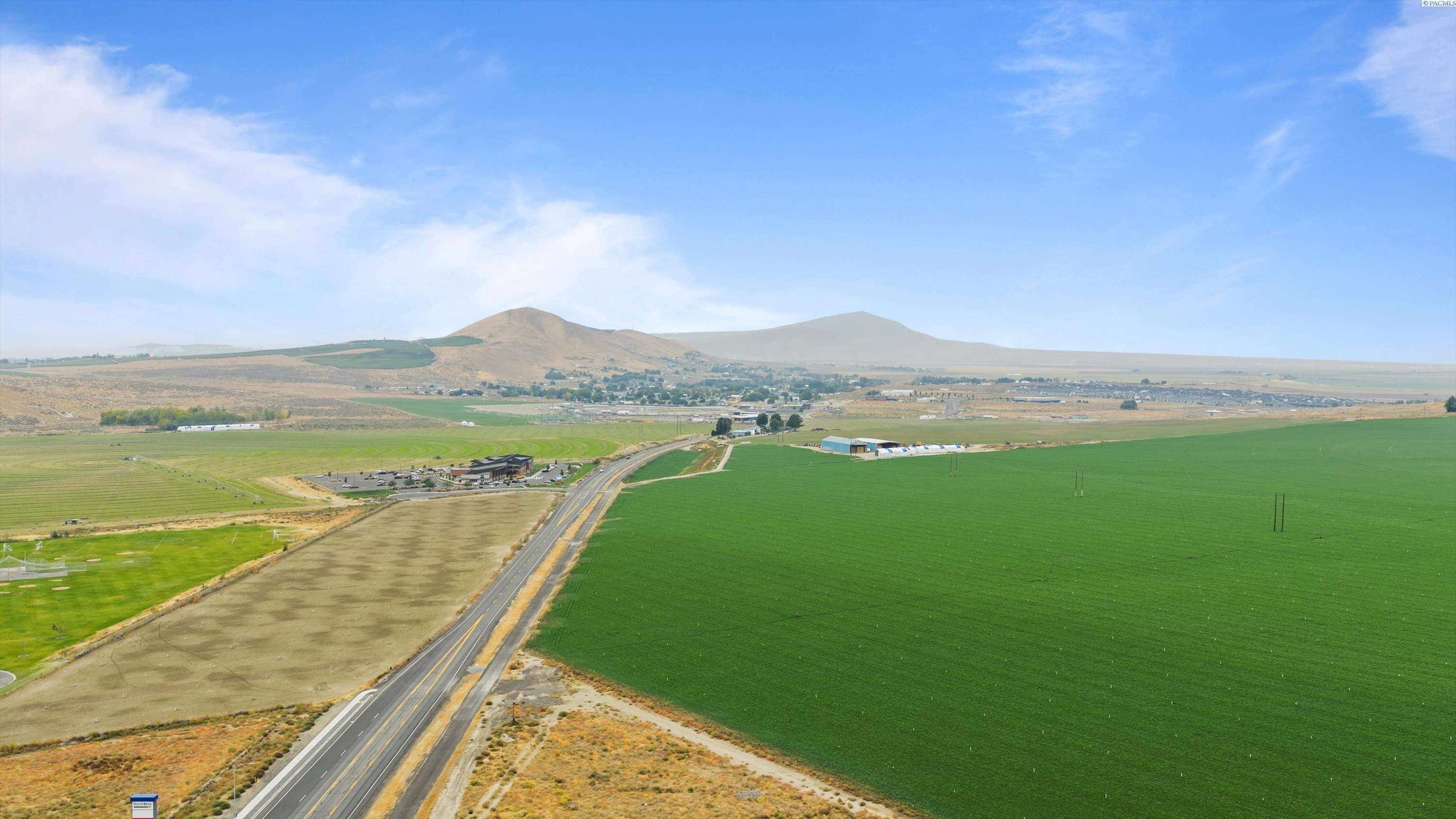 6062 Juneberry Dr, West Richland, WA 99353