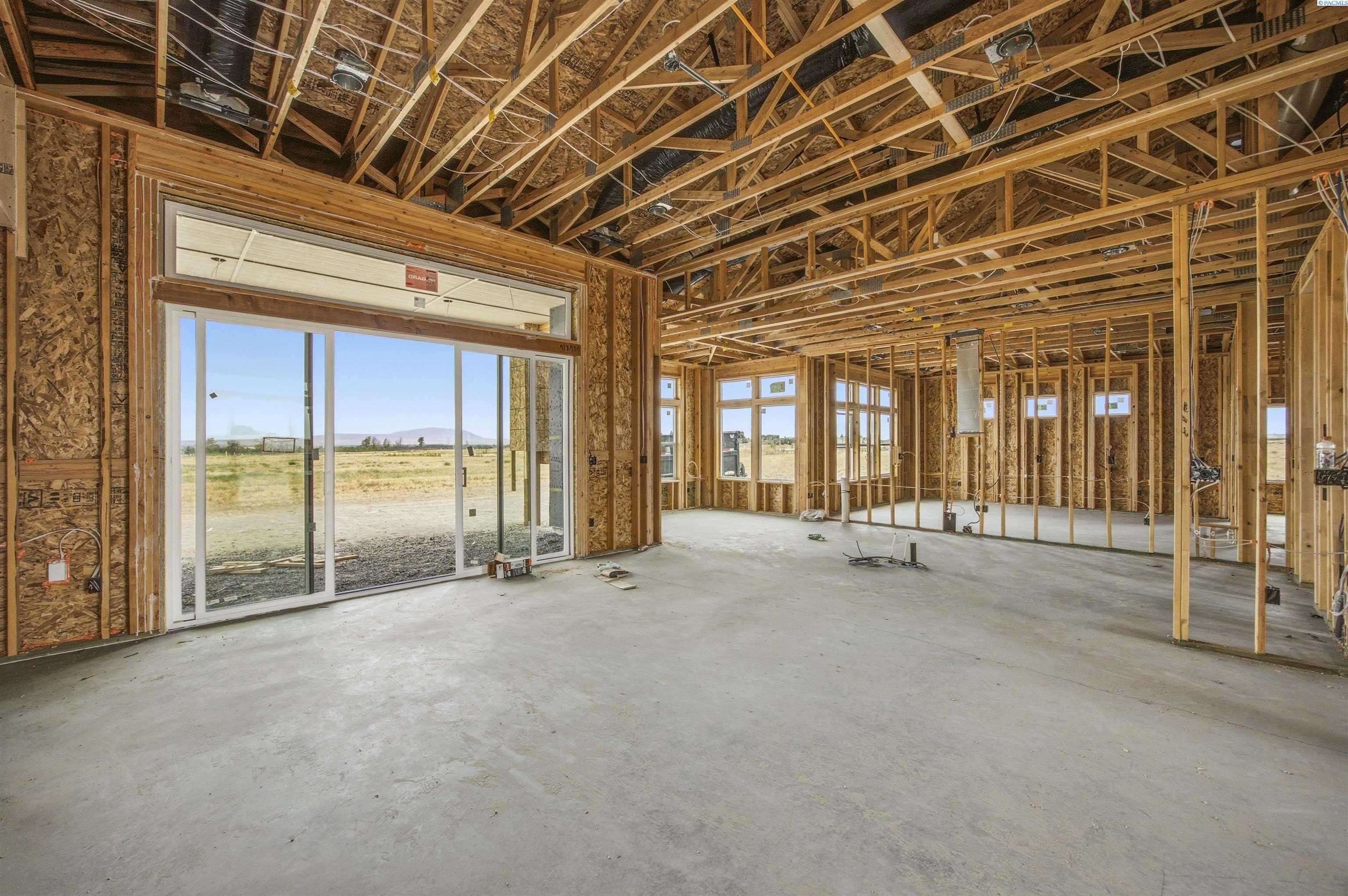 8402 Axil Ln, Pasco, WA 99301