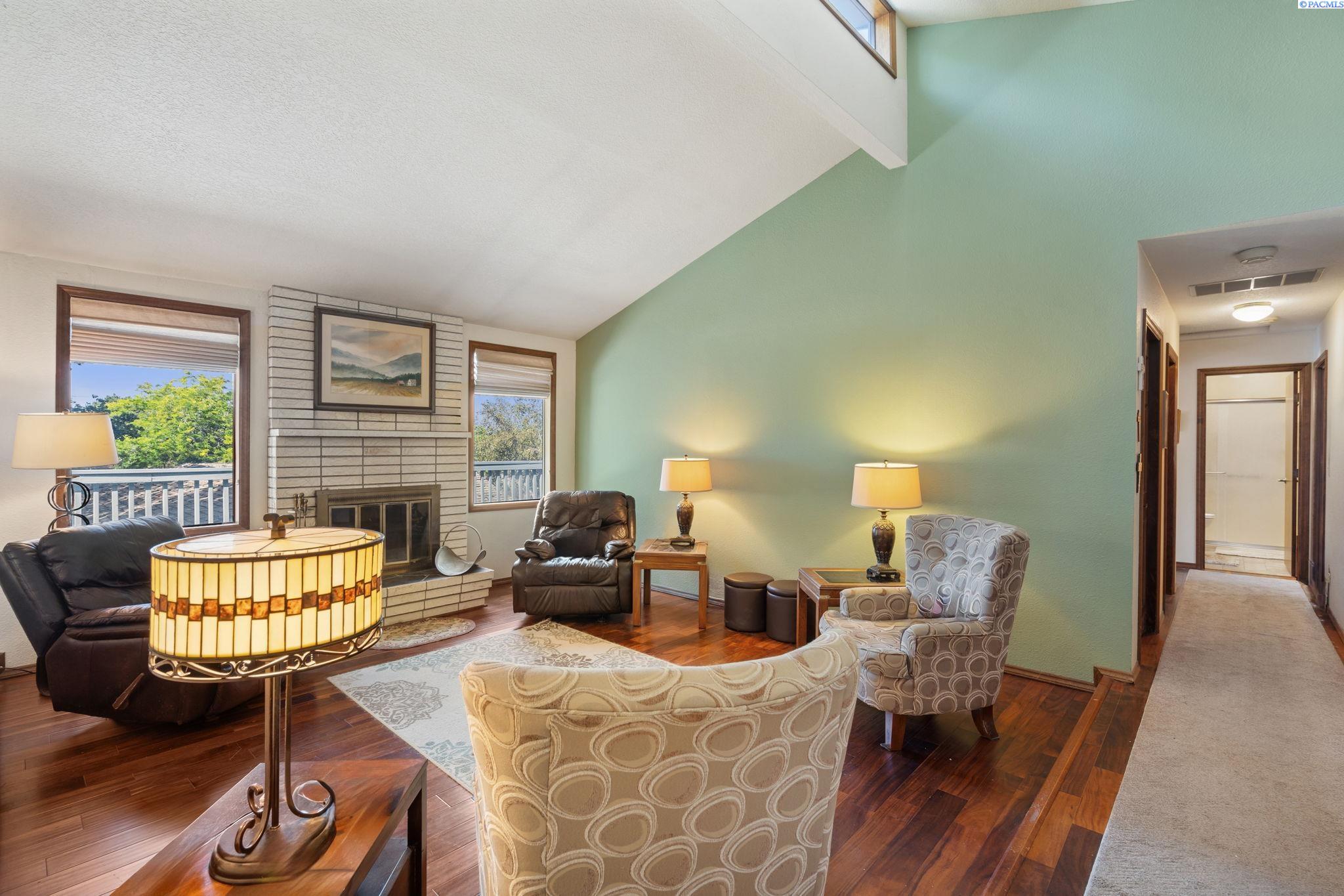 5500 W 26th Ave, Kennewick, WA 99338