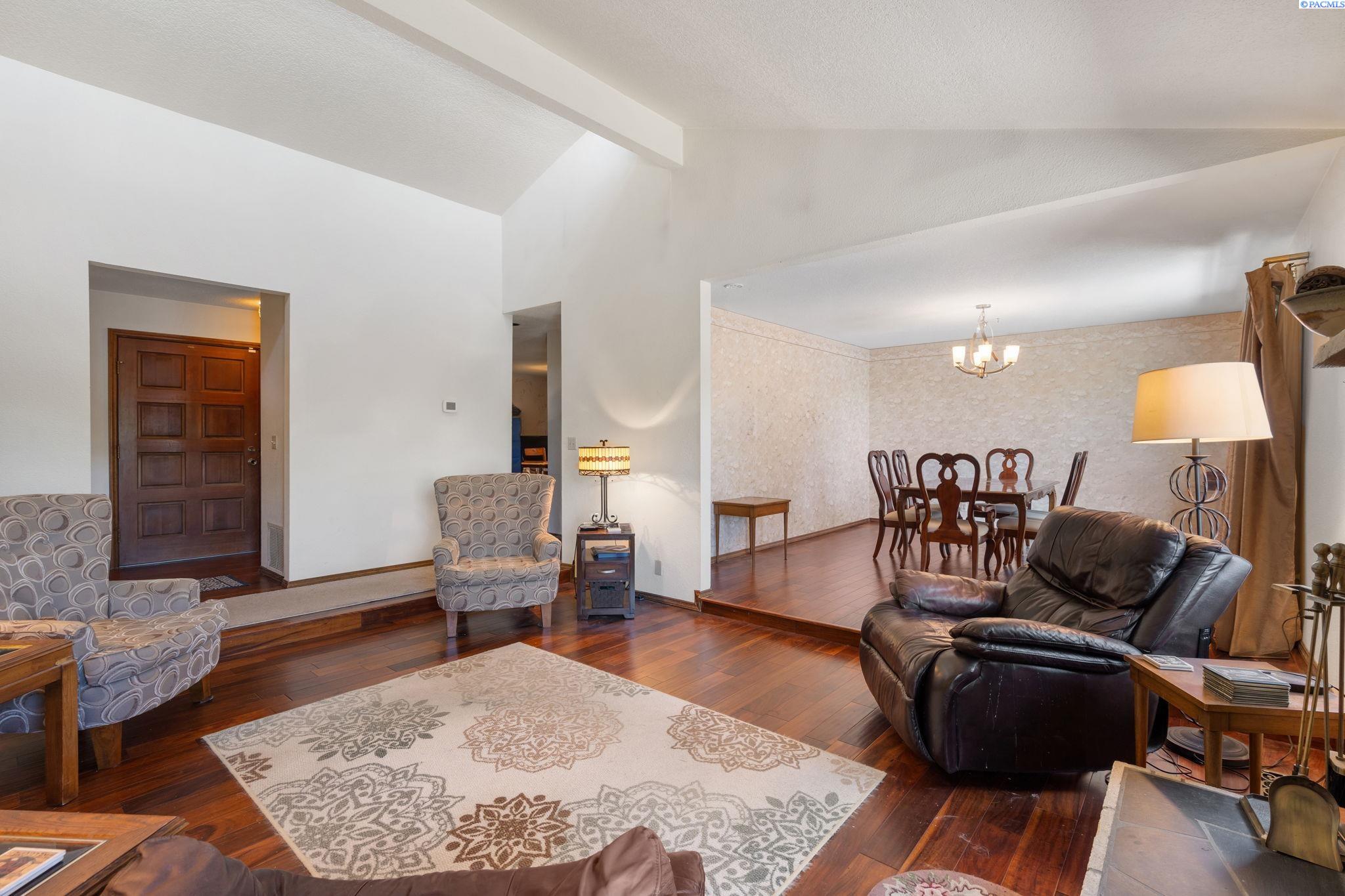 5500 W 26th Ave, Kennewick, WA 99338