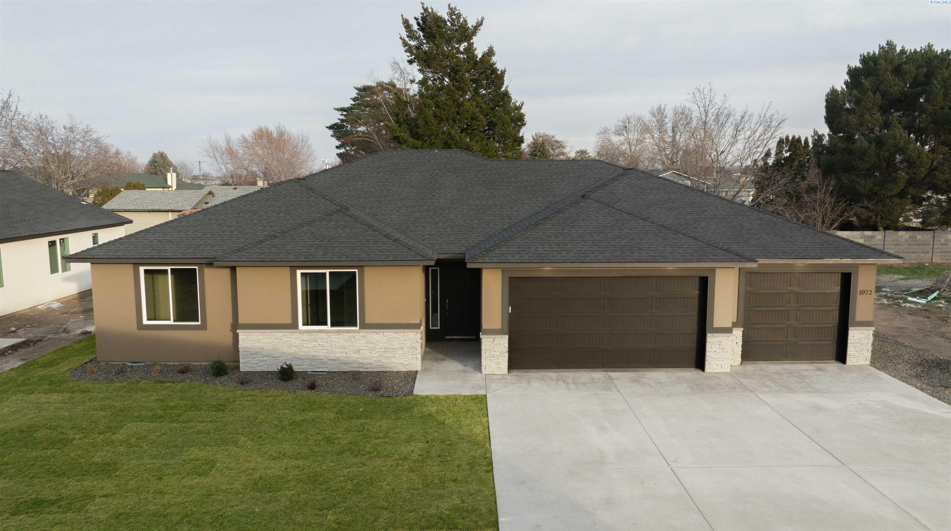 1072 Grant Pl, Kennewick, WA 99336