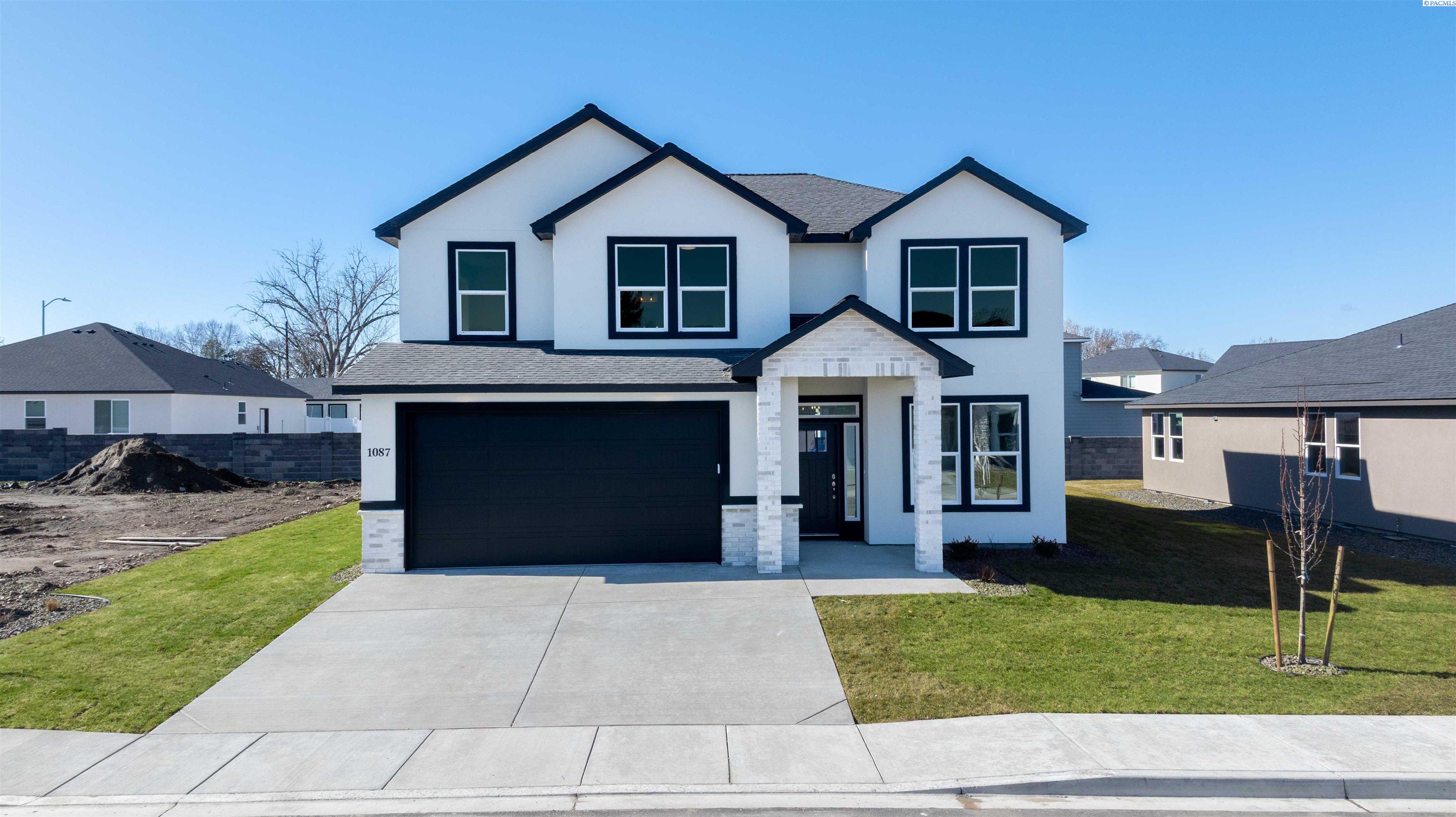 1087 N Grant Pl, Kennewick, WA 99336