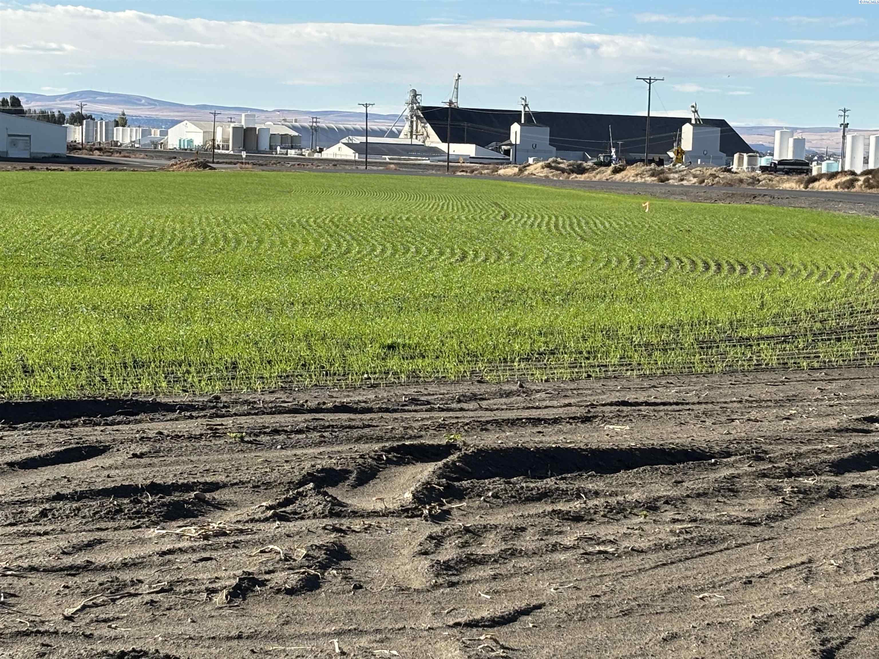 NKA Vineyard Dr #Parcel C, Pasco, WA 99301-0000