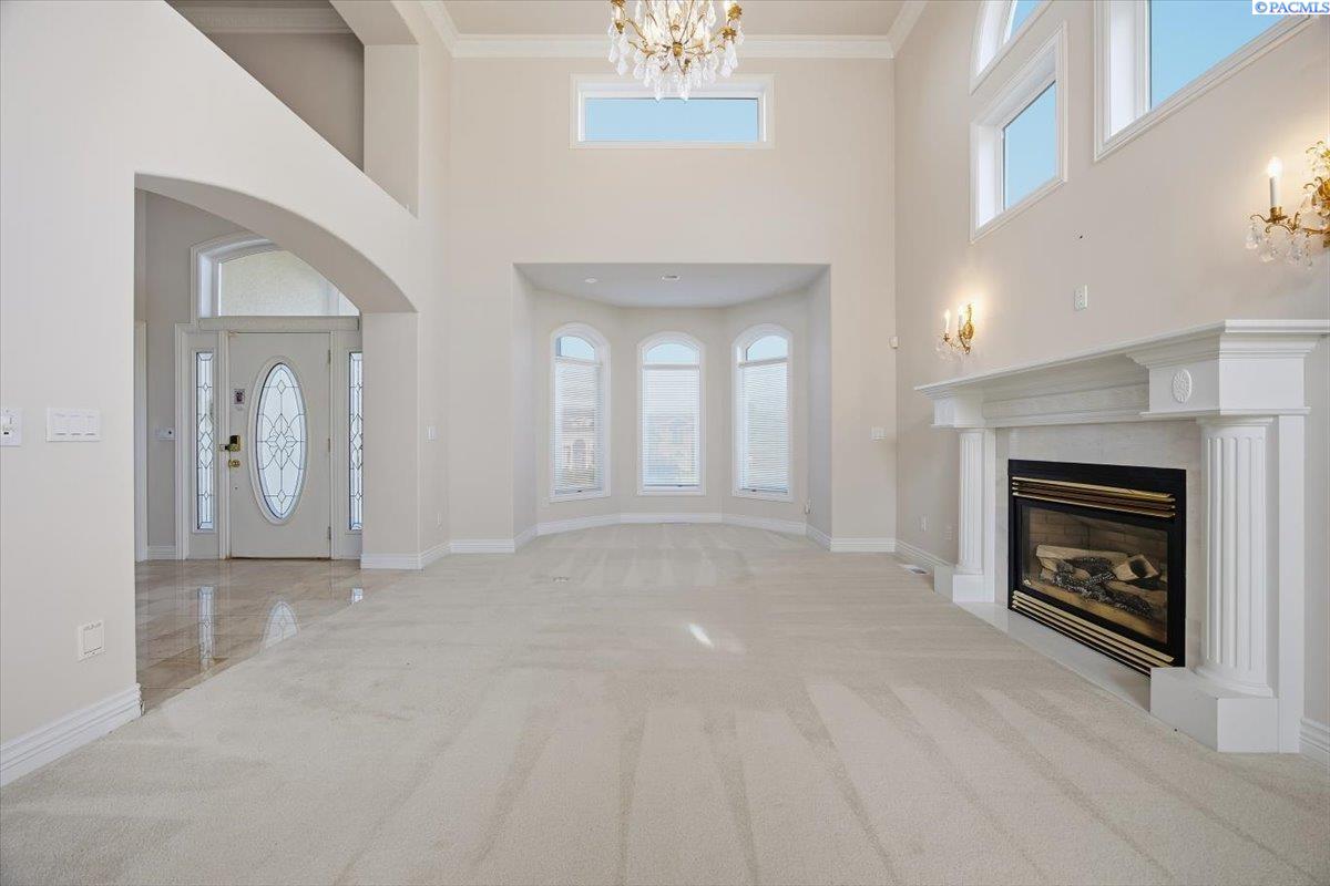 1222 Country Ridge Dr, Richland, WA 99352