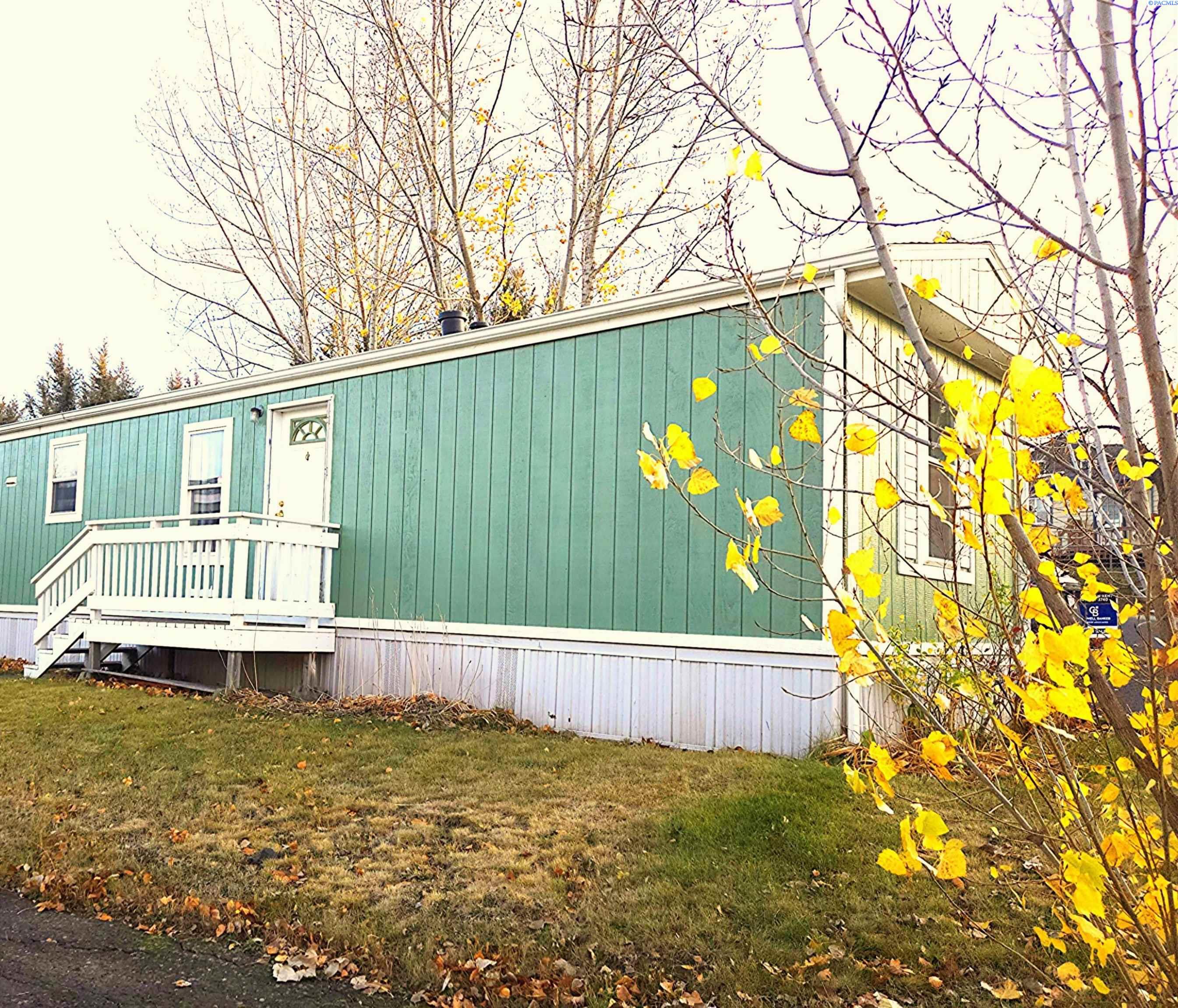 Homes for sale in Pullman, WA | 260 Nw Golden Hills #54, Pullman, WA 99163 | MLS# 288866