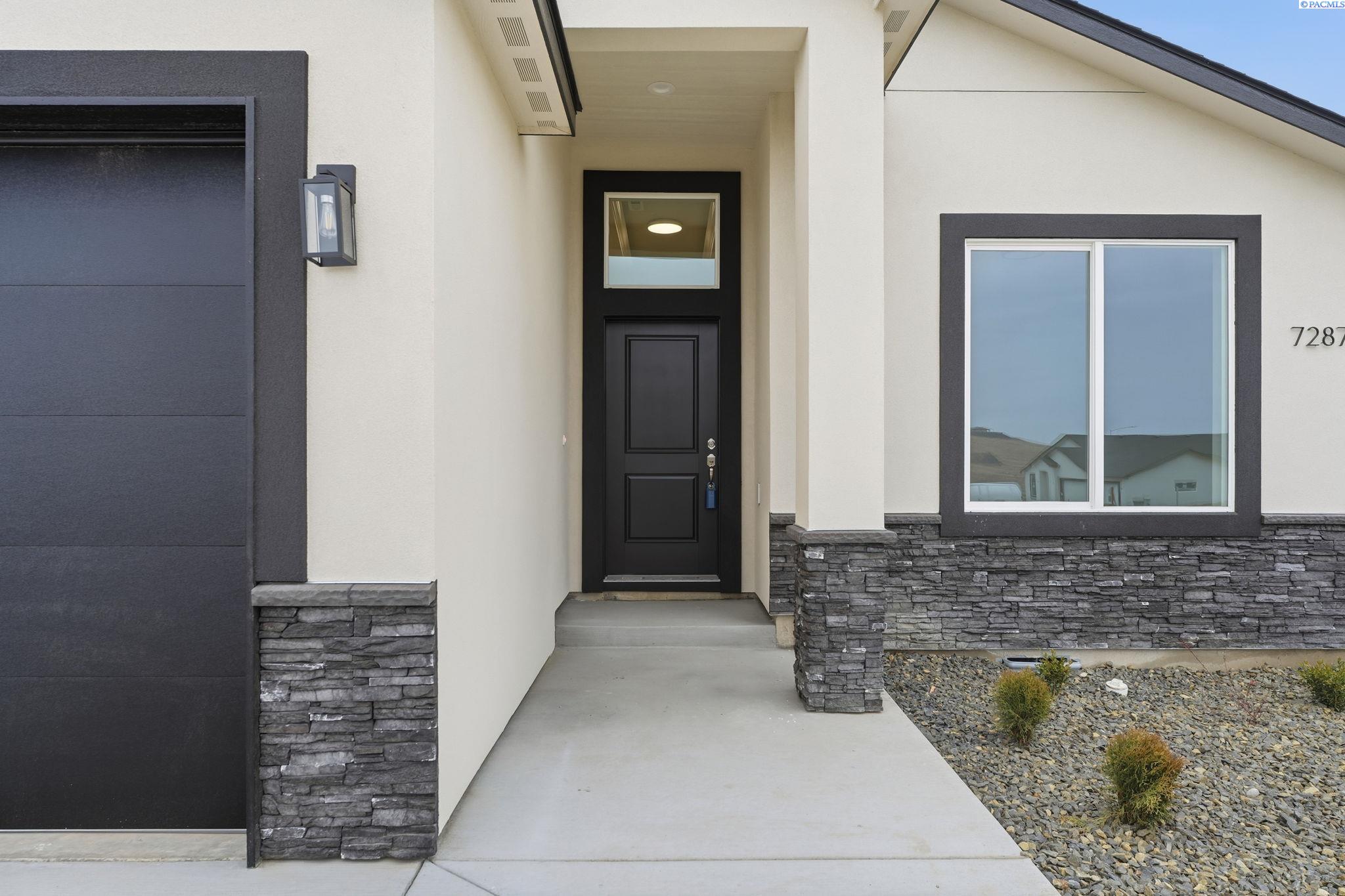 7287 30th Ave, Kennewick, WA 99338