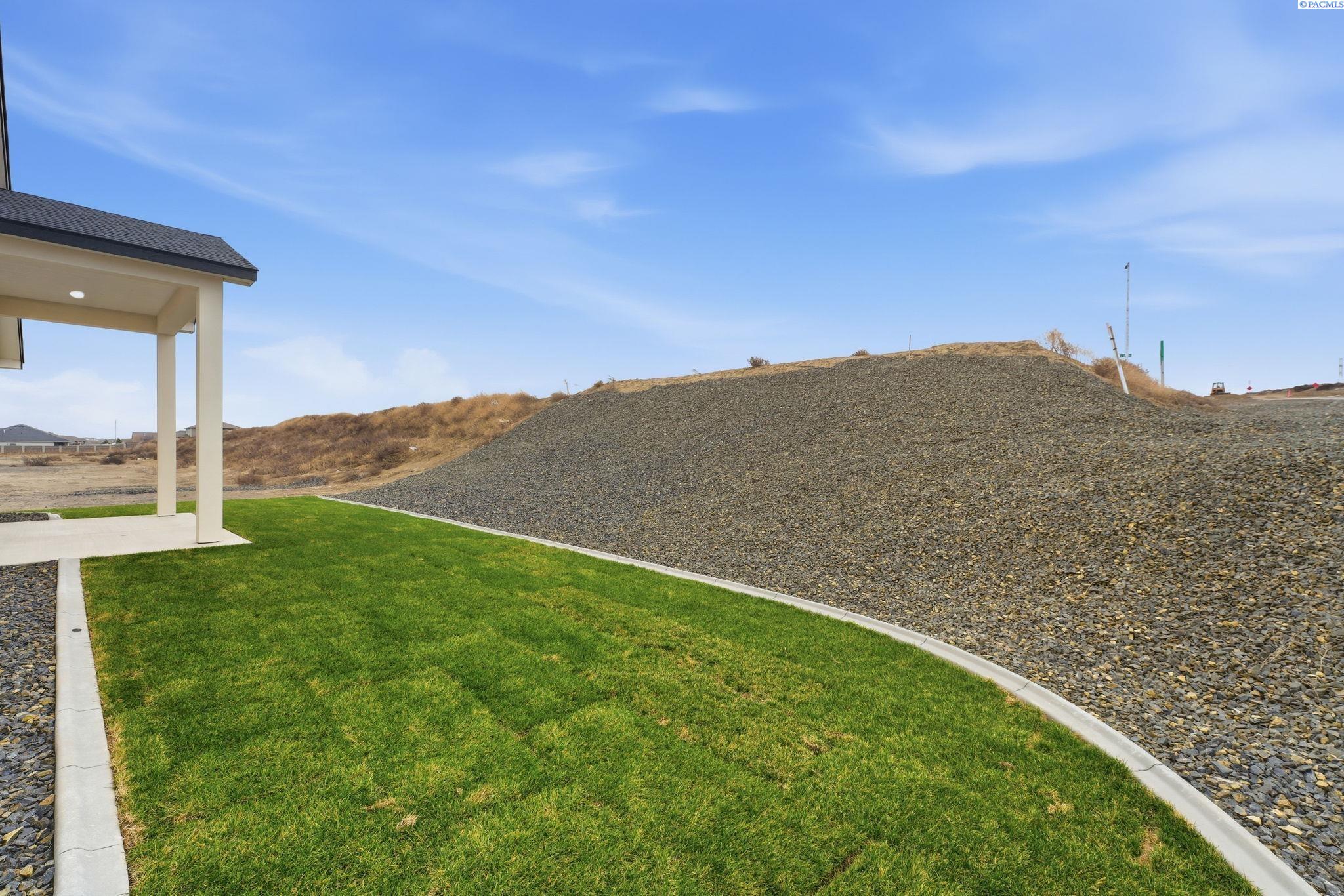 7287 30th Ave, Kennewick, WA 99338