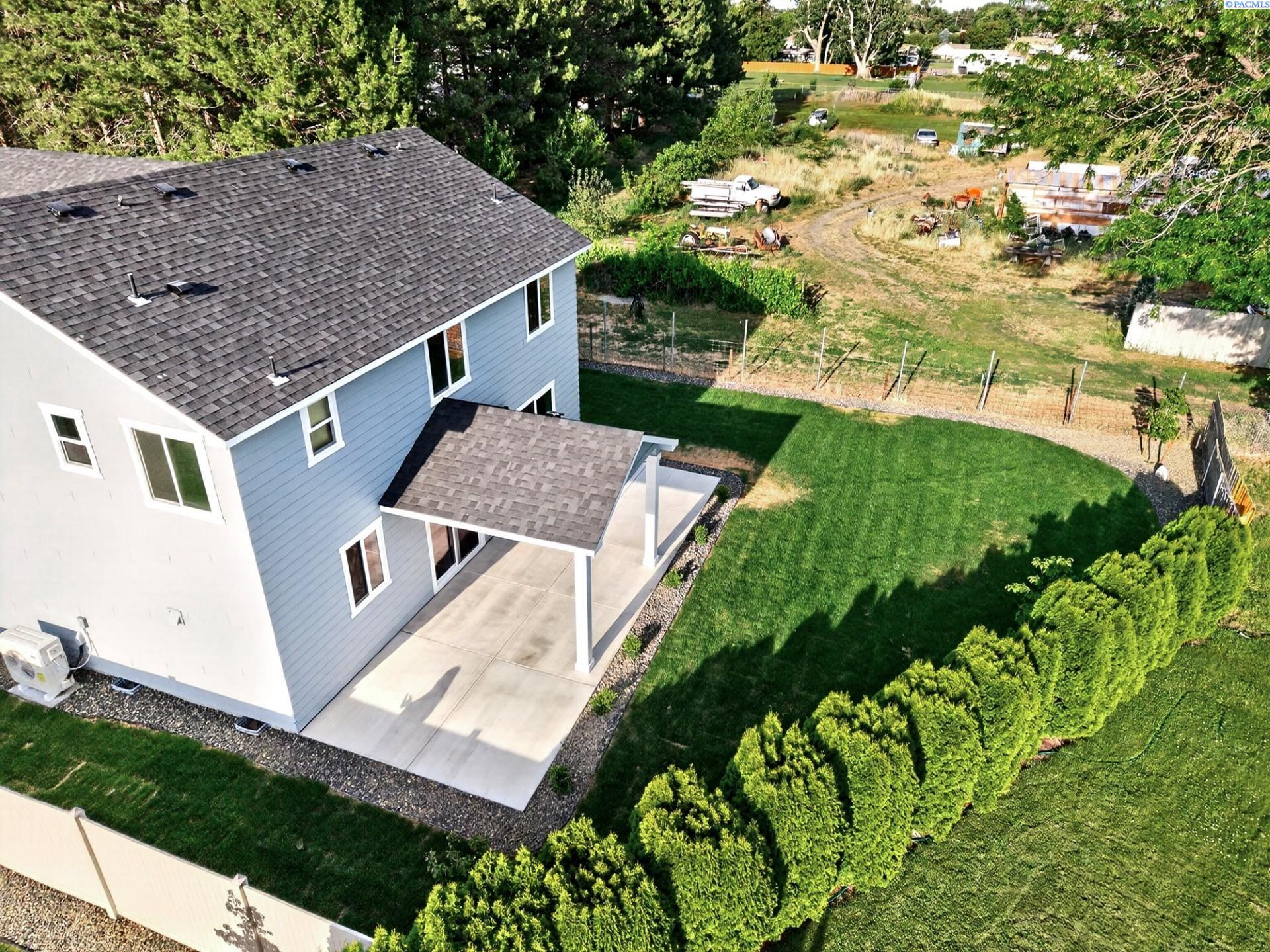 2726 Alvarado Ct, Pasco, WA 99301