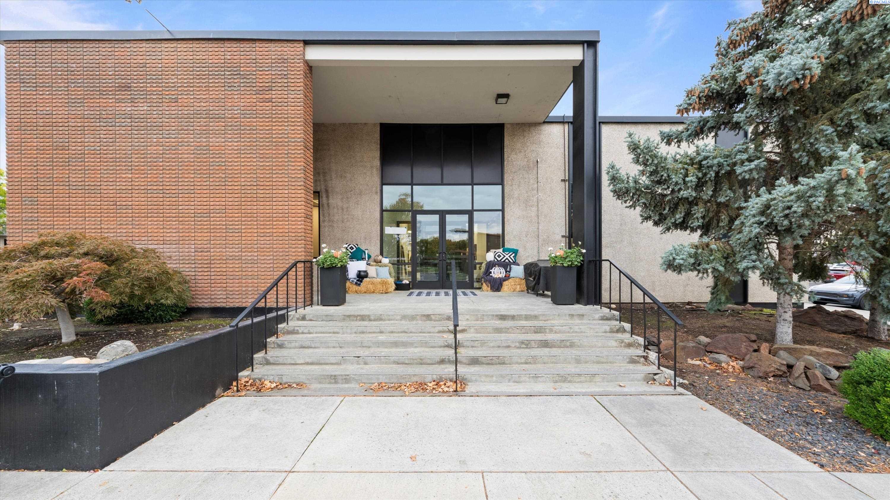 507 Knight St, Richland, WA 99352