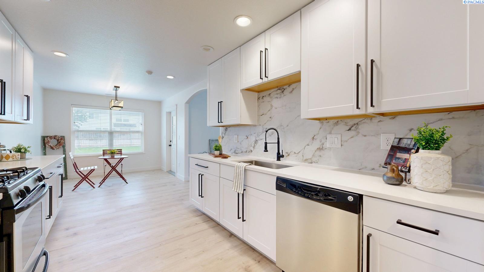 4816 Bilbao Dr, Pasco, WA 99301