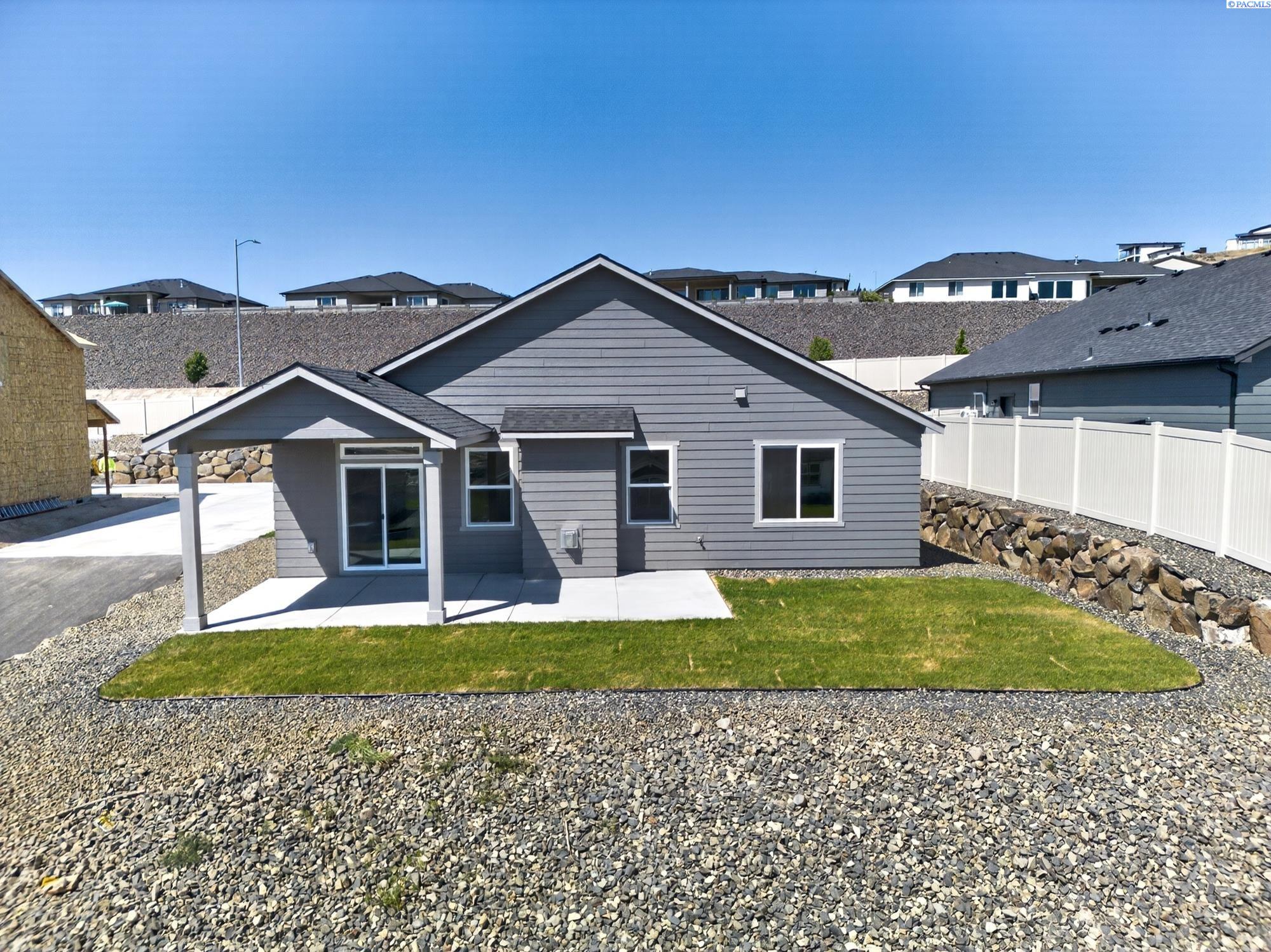 7250 24th Ave, Kennewick, WA 99338
