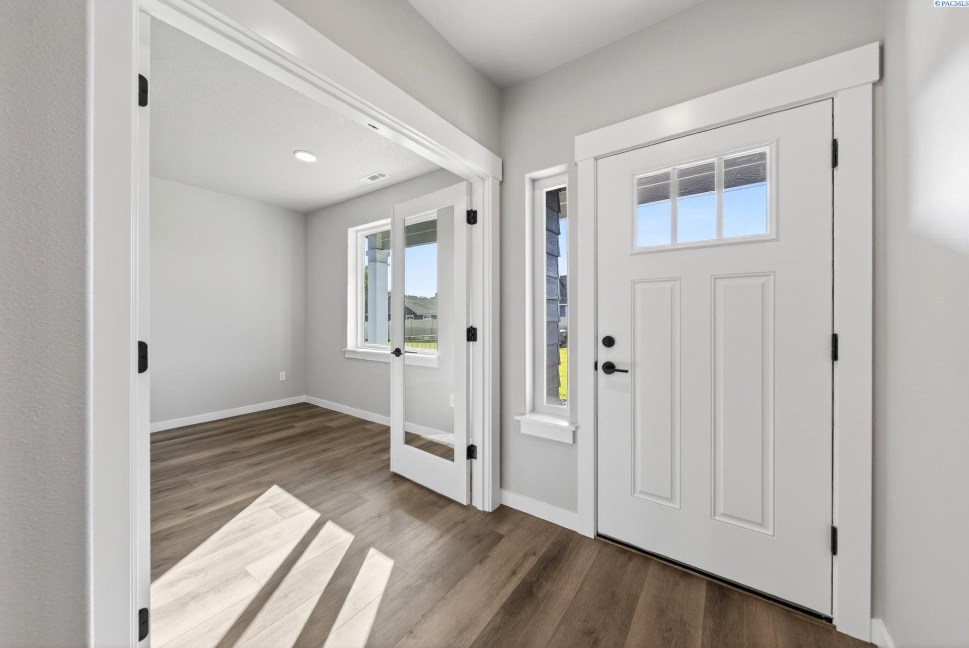 2722 Alvarado Ct, Pasco, WA 99301