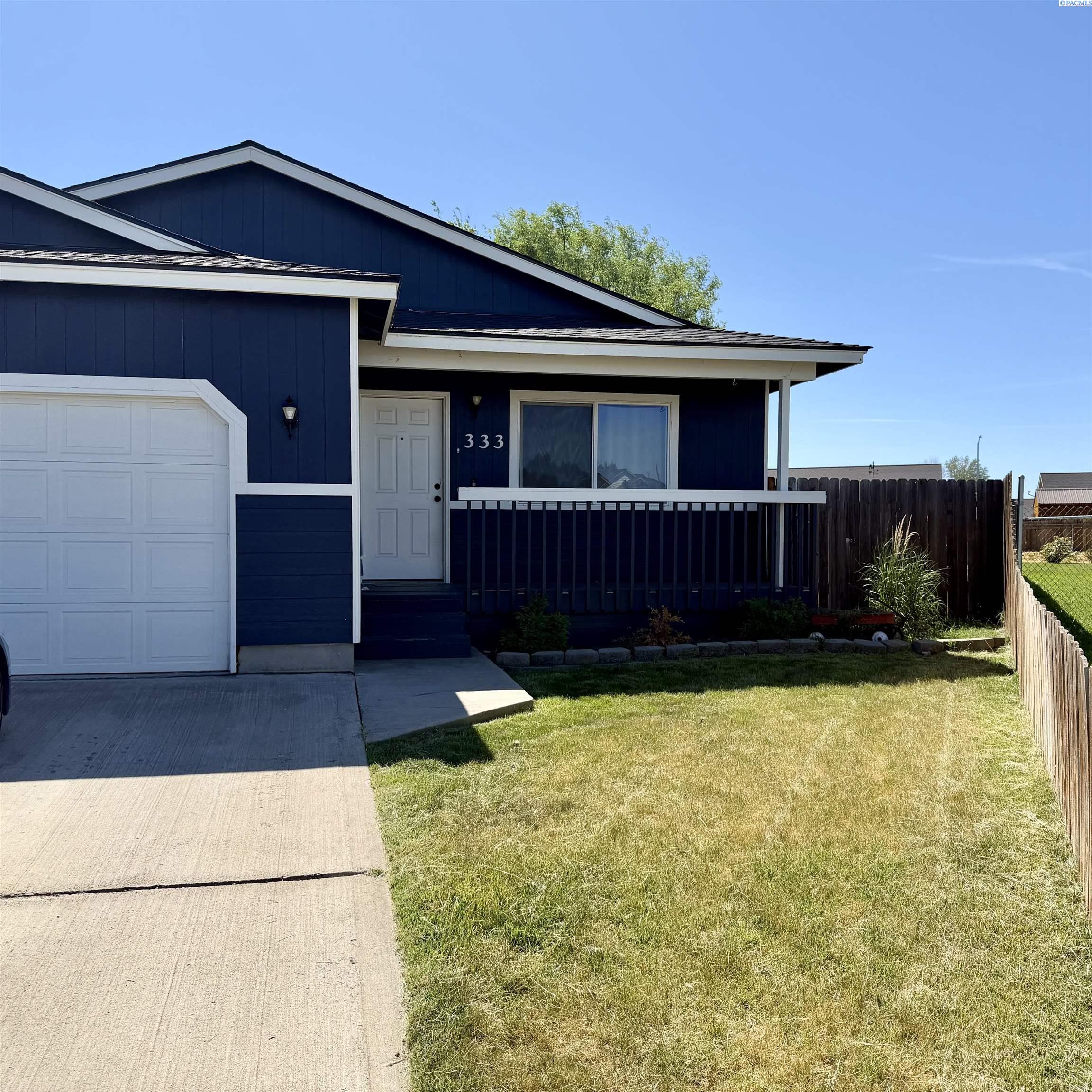 333 Casi Ct, Prosser, WA 99350