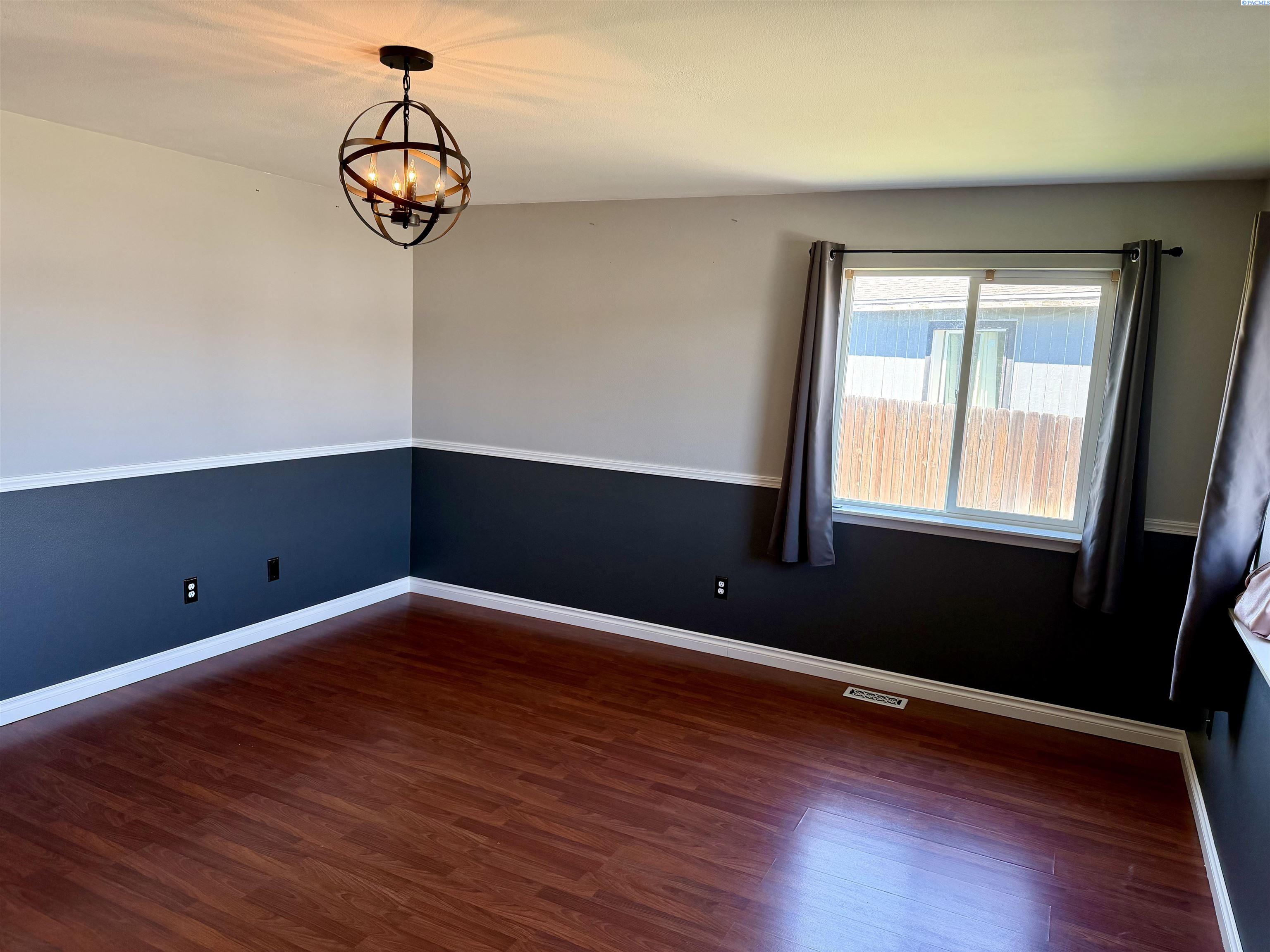 333 Casi Ct, Prosser, WA 99350