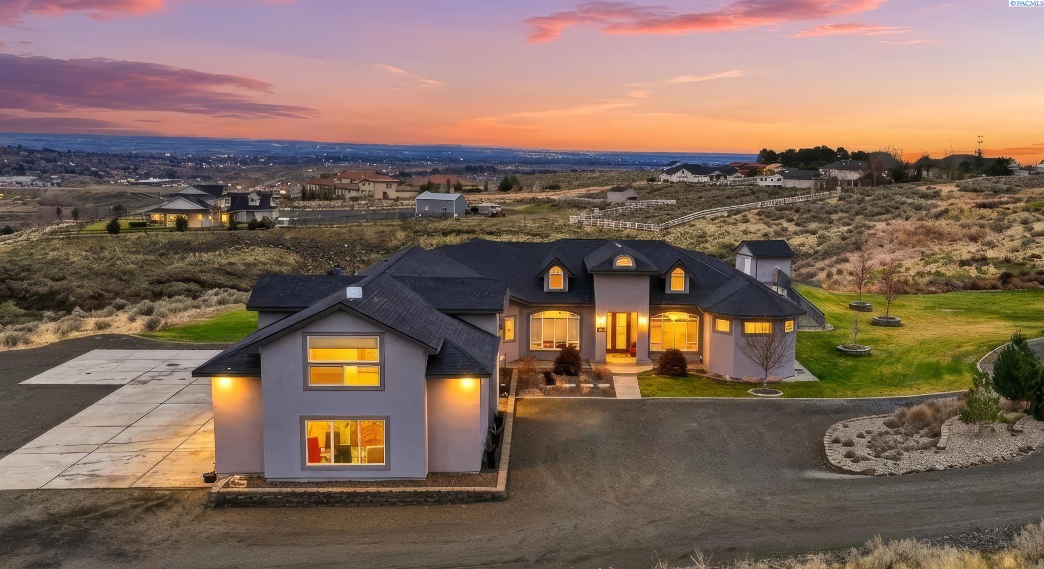 108133 217 Pr Se, Kennewick, WA 99338