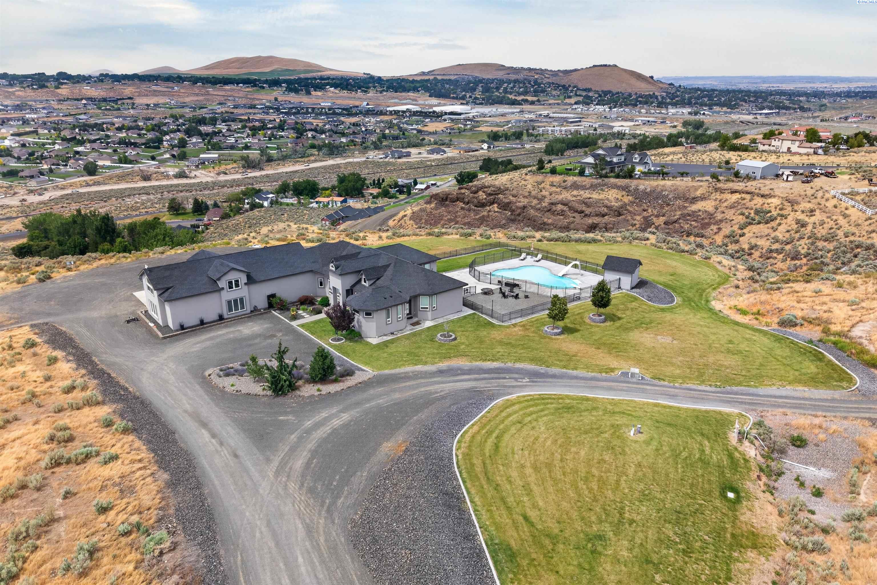 108133 E 217 Pr Se, Kennewick, WA 99338