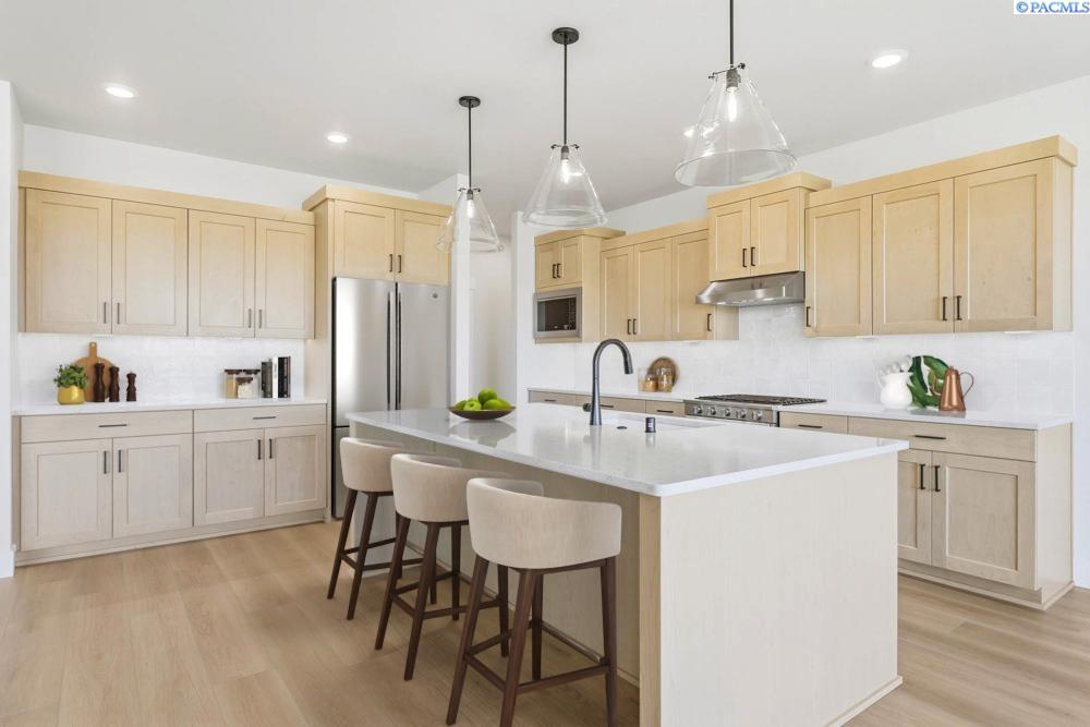 2941 Vistara Way, Richland, WA 99354