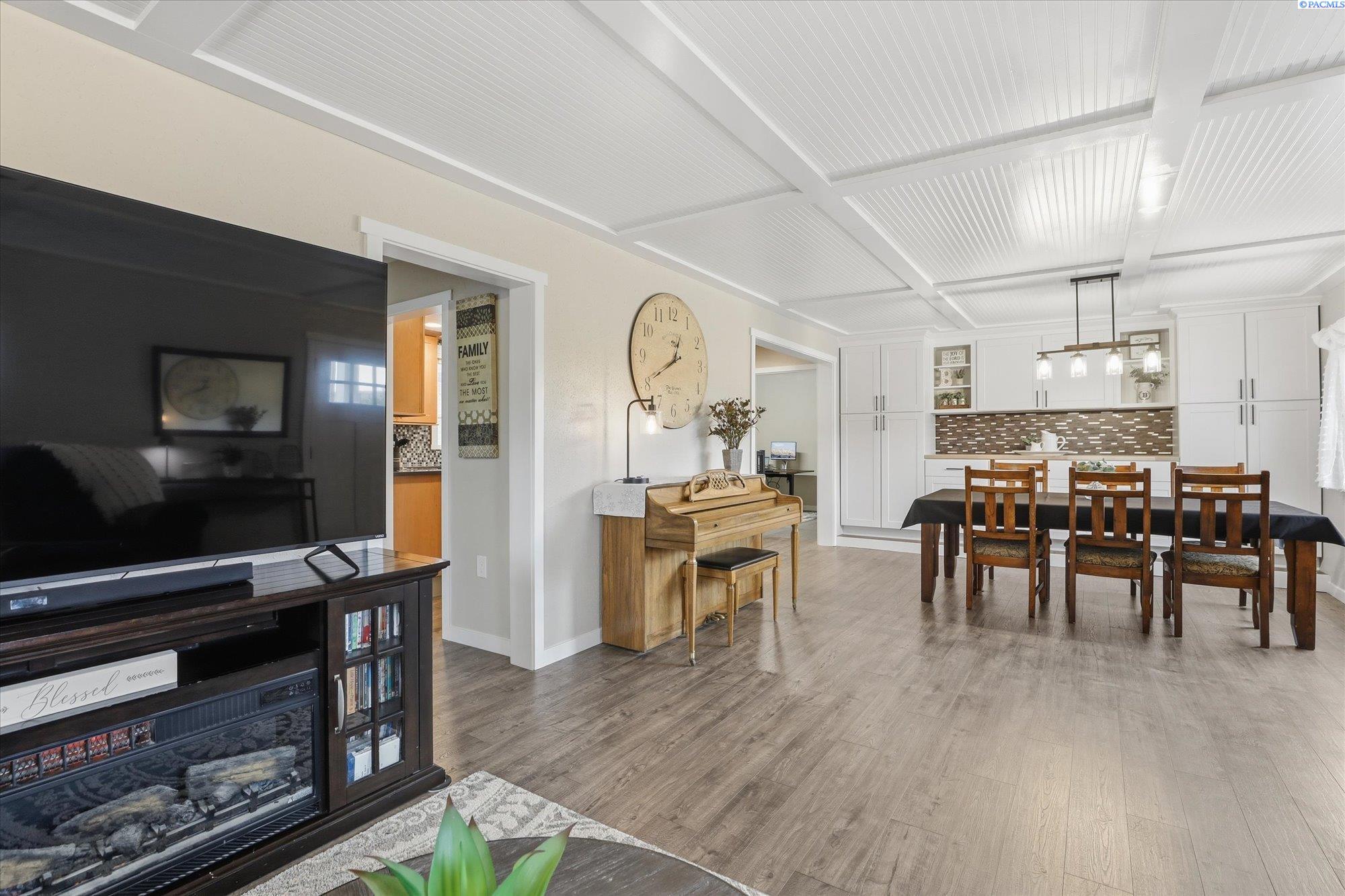 Homes for sale in Colfax, WA | 4001 N Palouse, Colfax, WA 99111 | MLS# 289656