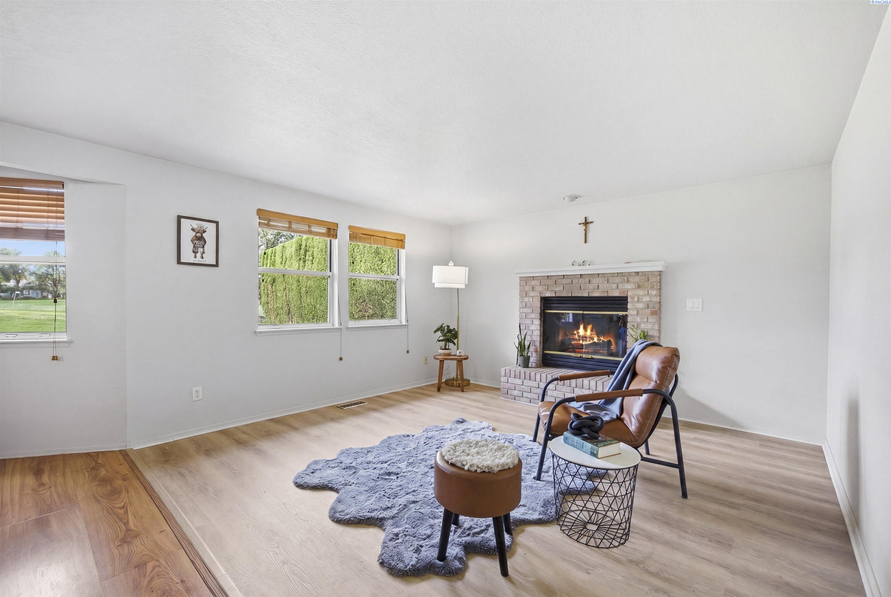 3204 Johnson Pl, Kennewick, WA 99337