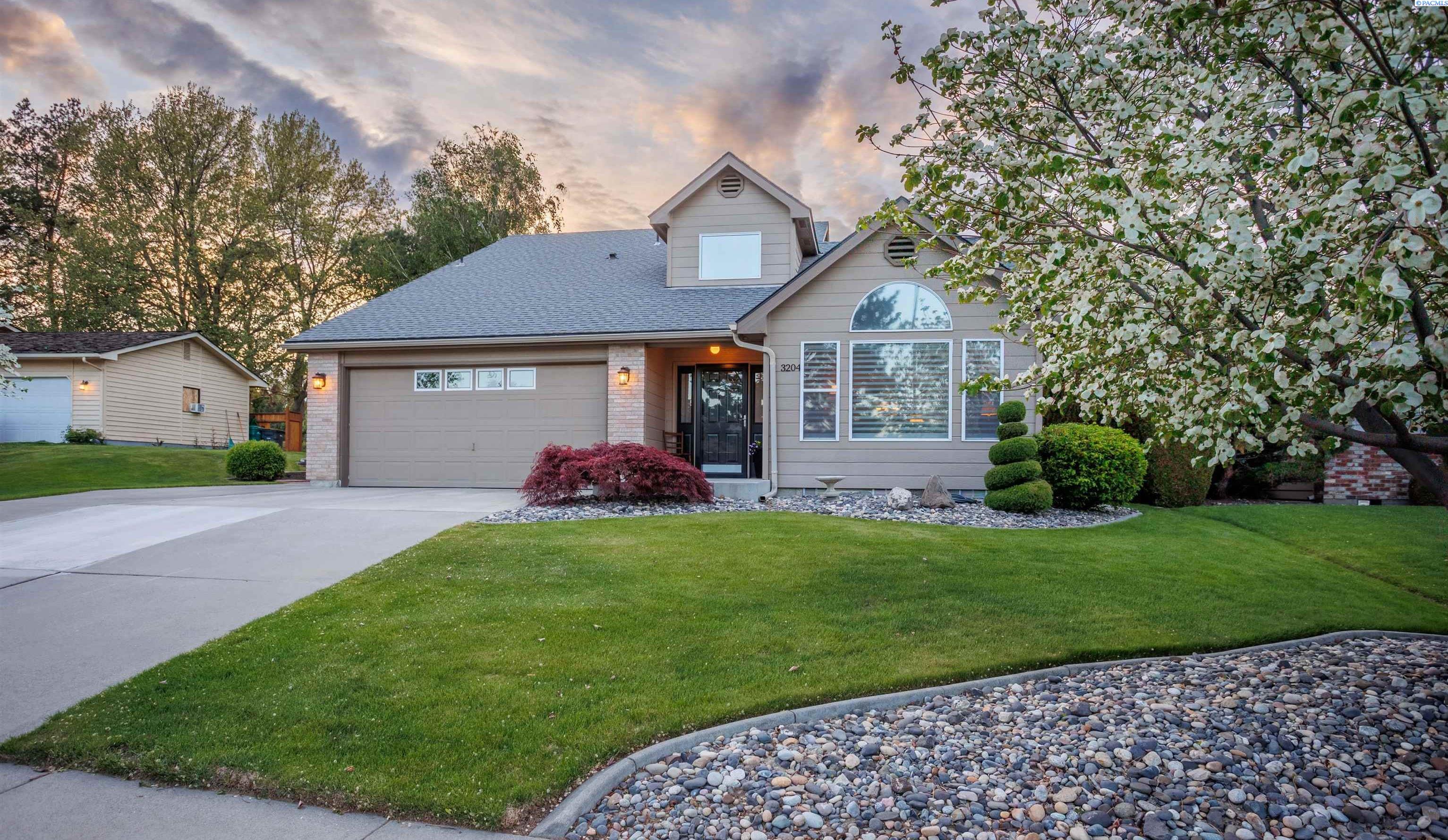 3204 Johnson Pl, Kennewick, WA 99337
