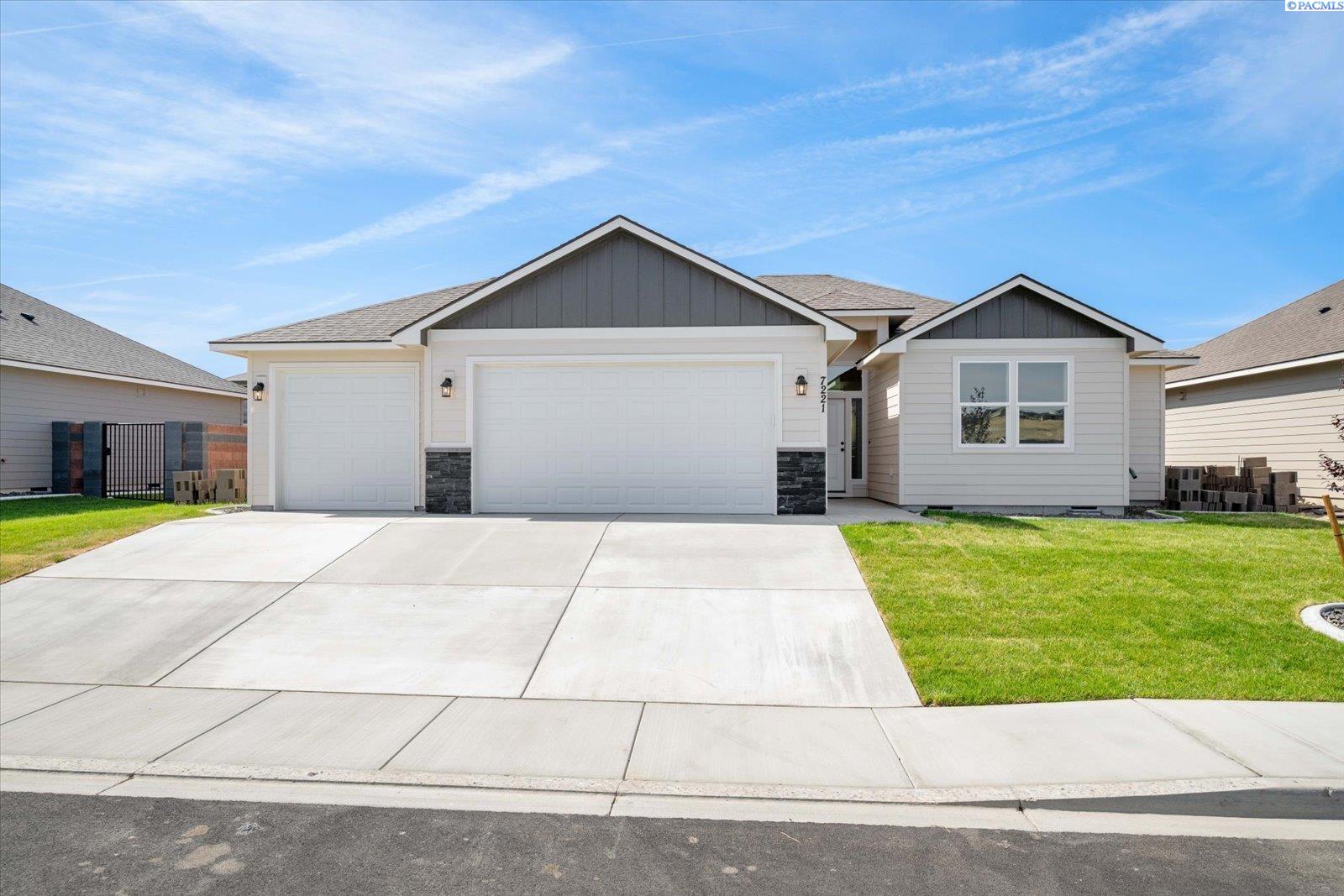 7221 29th Pl, Kennewick, WA 99338