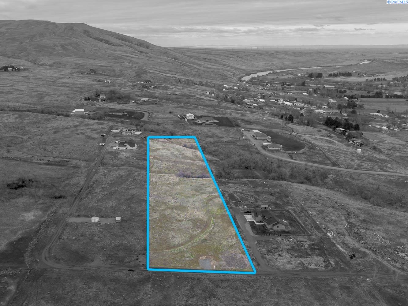 65654 654 Pr Nw, Benton City, WA 99320