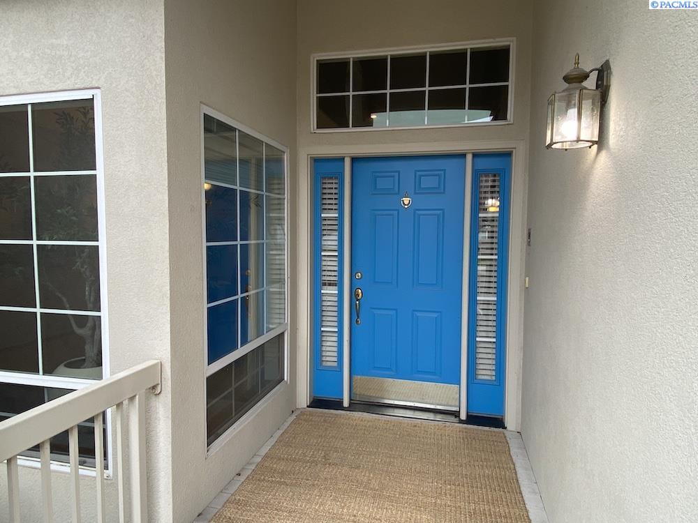 2665 Maidstone St, Richland, WA 99354-2192