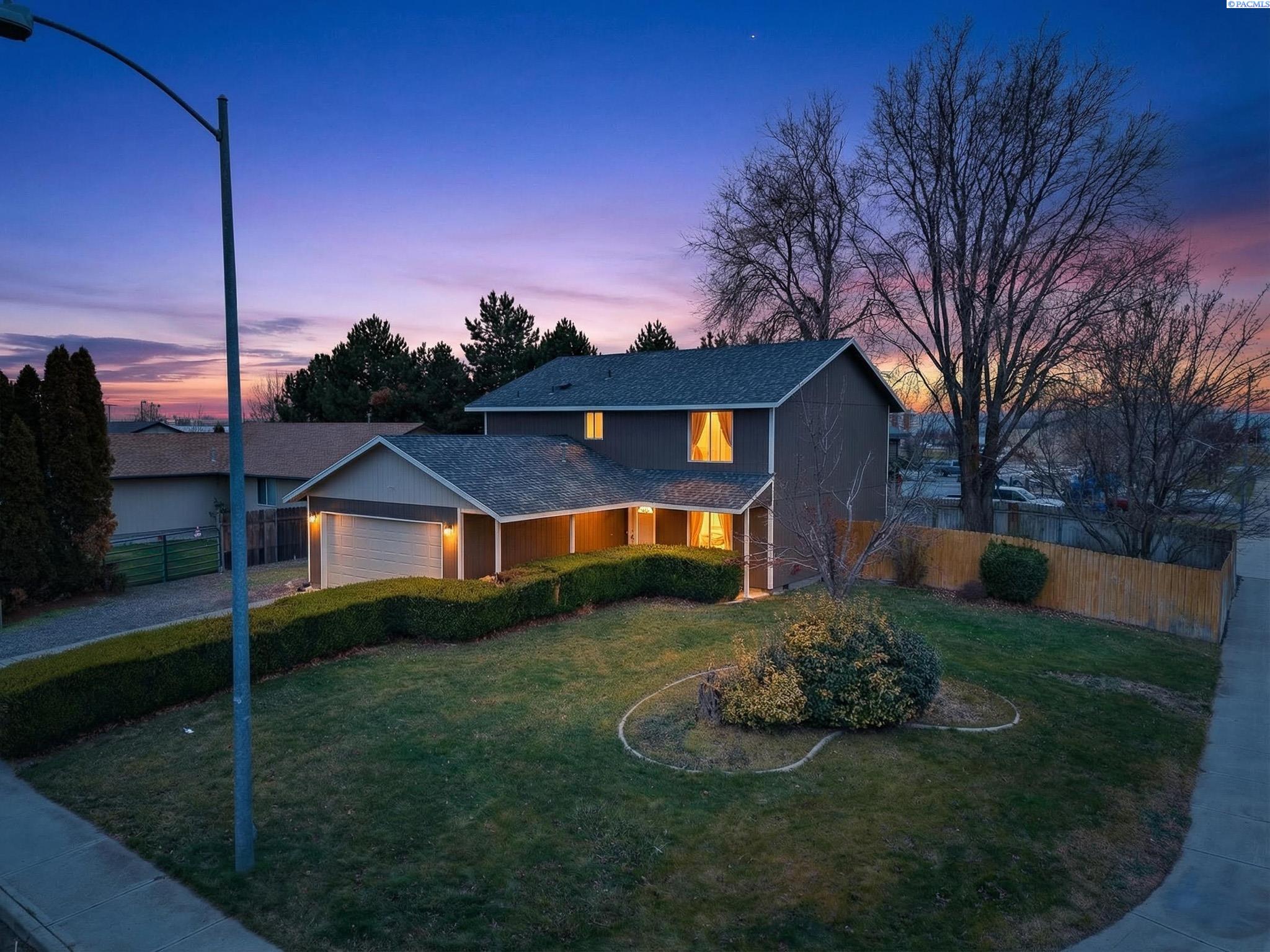 6716 Fenway Dr, Pasco, WA 99301