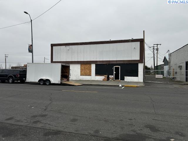 420 Columbia , Pasco, WA 99301