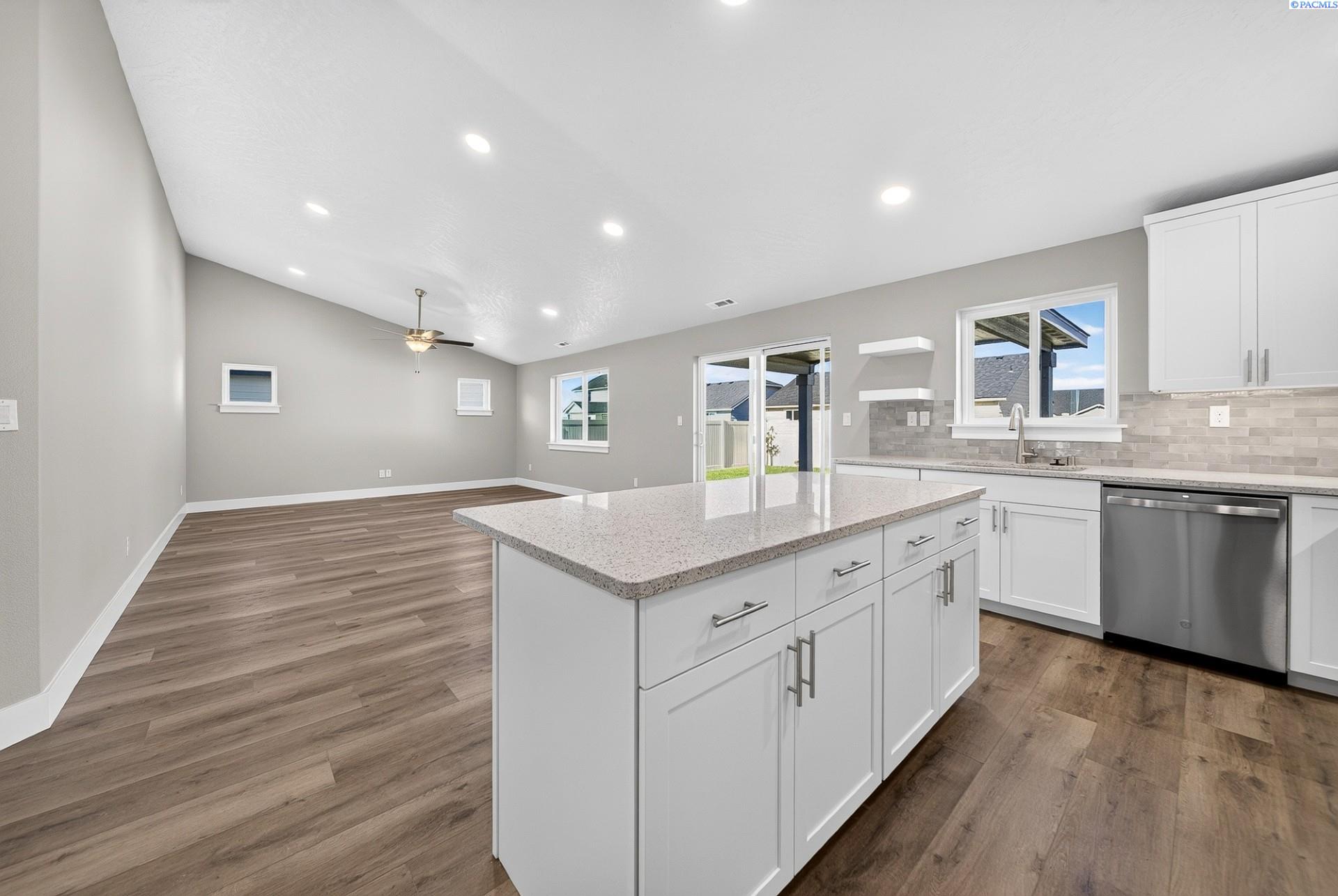 6603 Road 52, Pasco, WA 99301