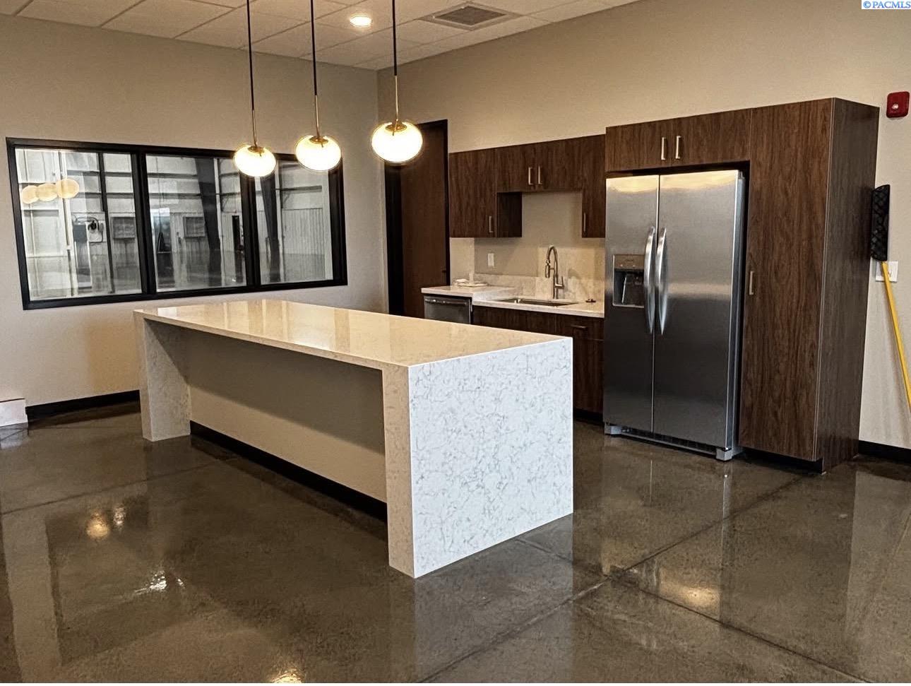 2901 Rickenbacker Dr, Pasco, WA 99301