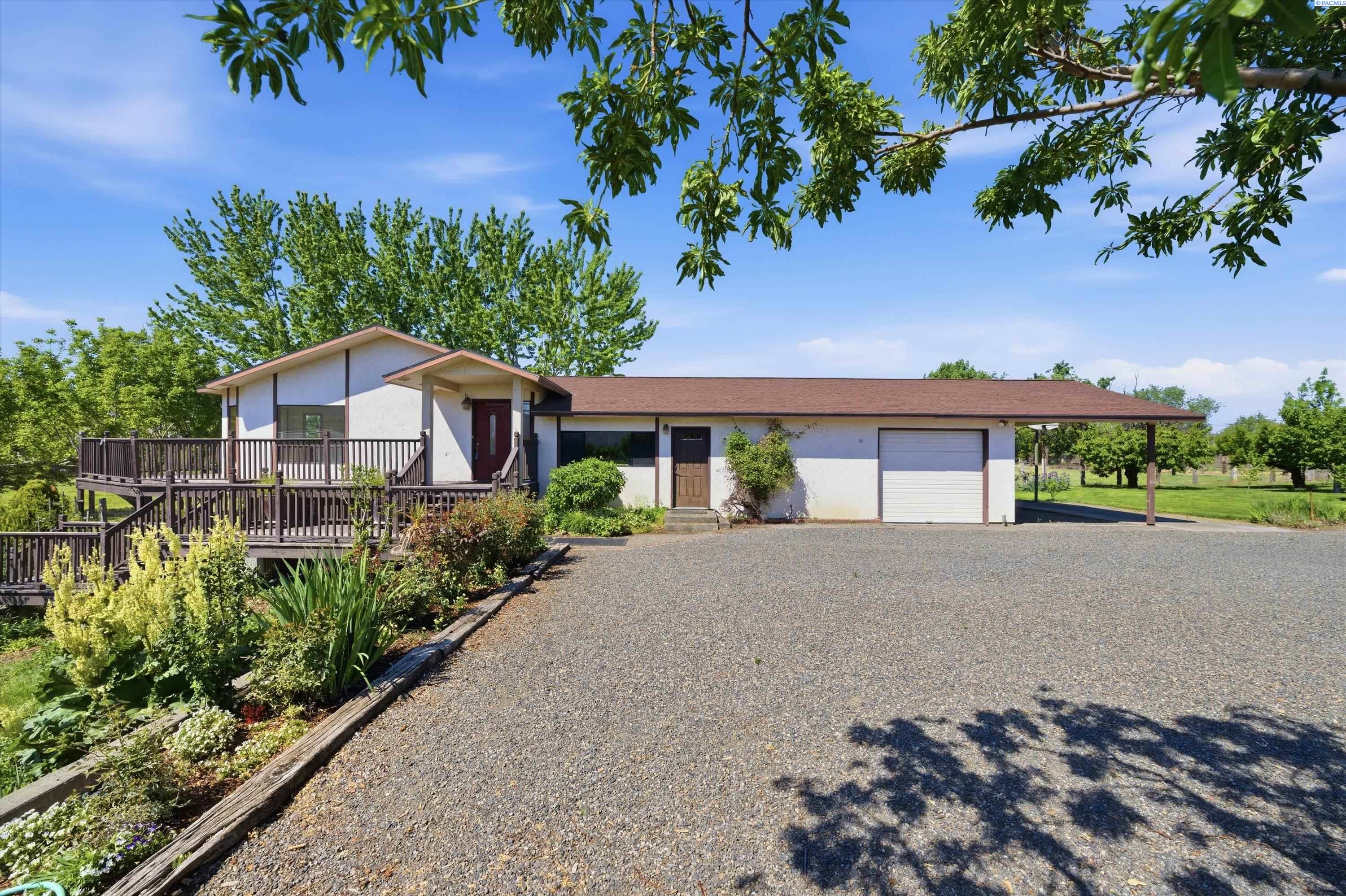 144001 W North River Rd, Prosser, WA 99305