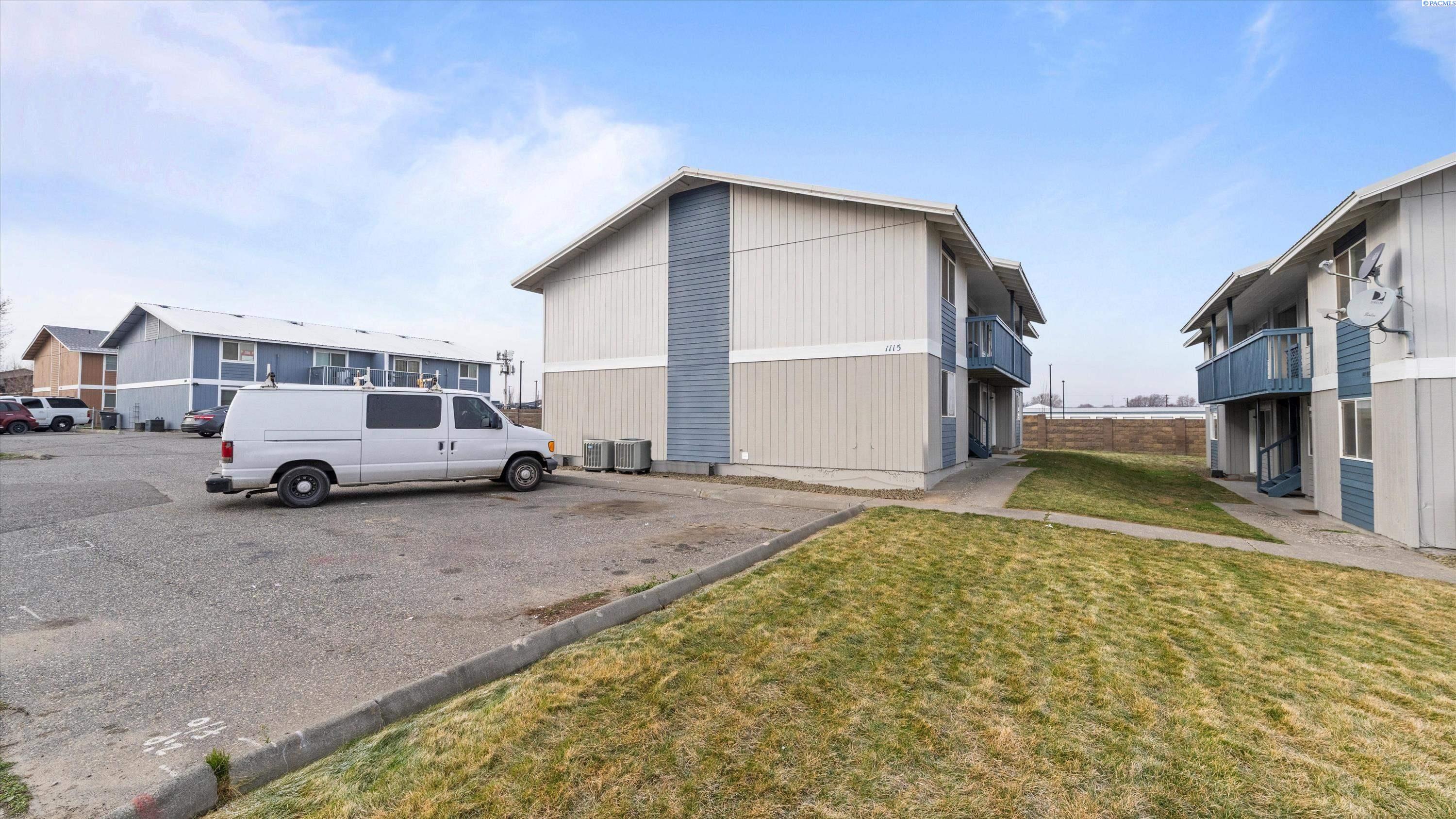 1115 Cleveland St, Kennewick, WA 99336