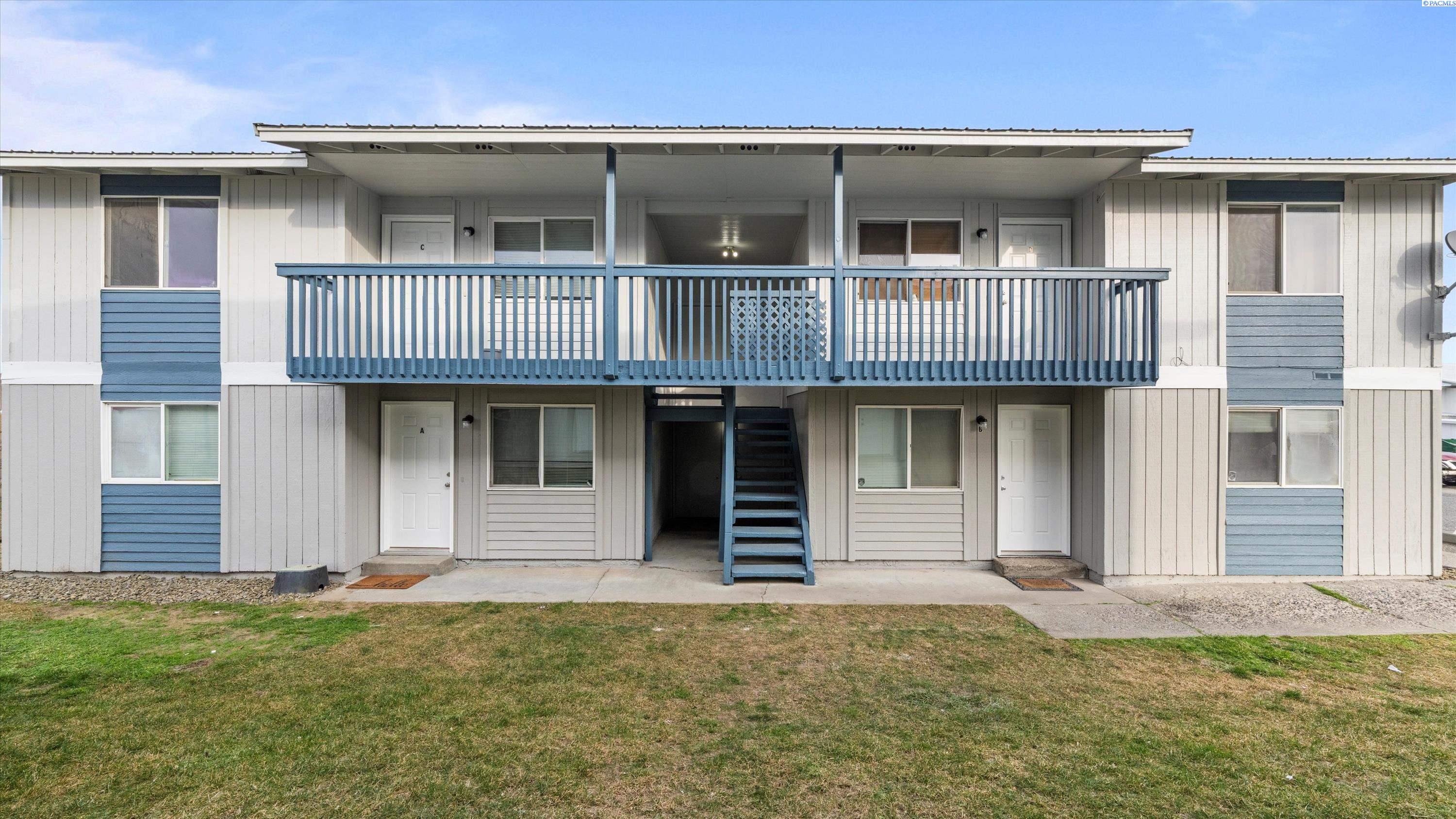 1121 Cleveland St, Kennewick, WA 99336