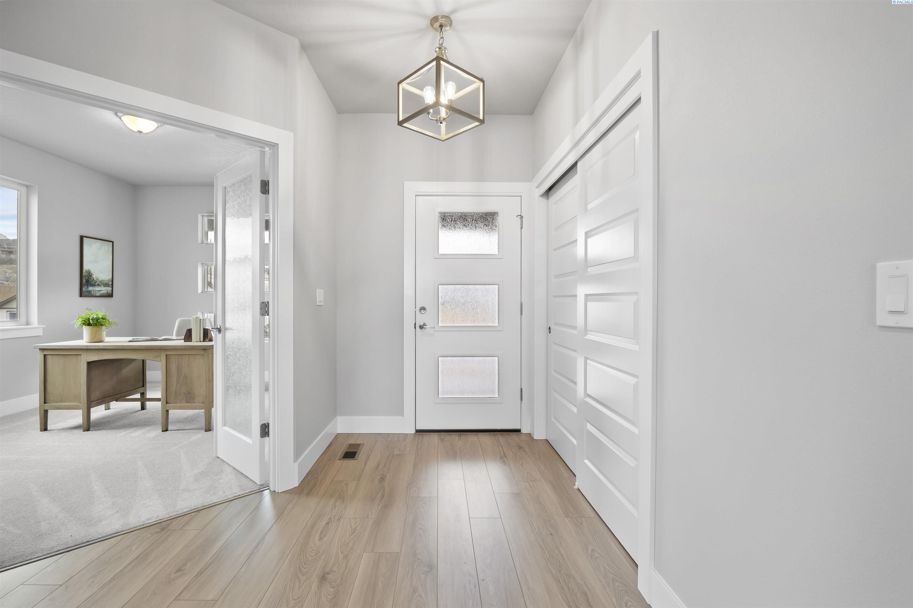 3850 Orchard St, West Richland, WA 99353