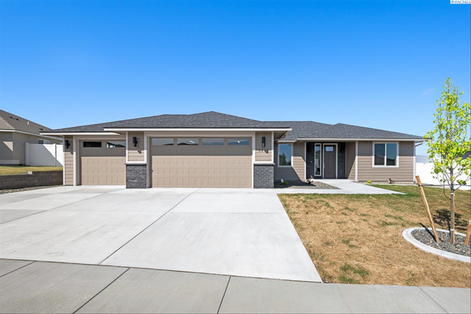 3474 Alaska Pl, Kennewick, WA 99337