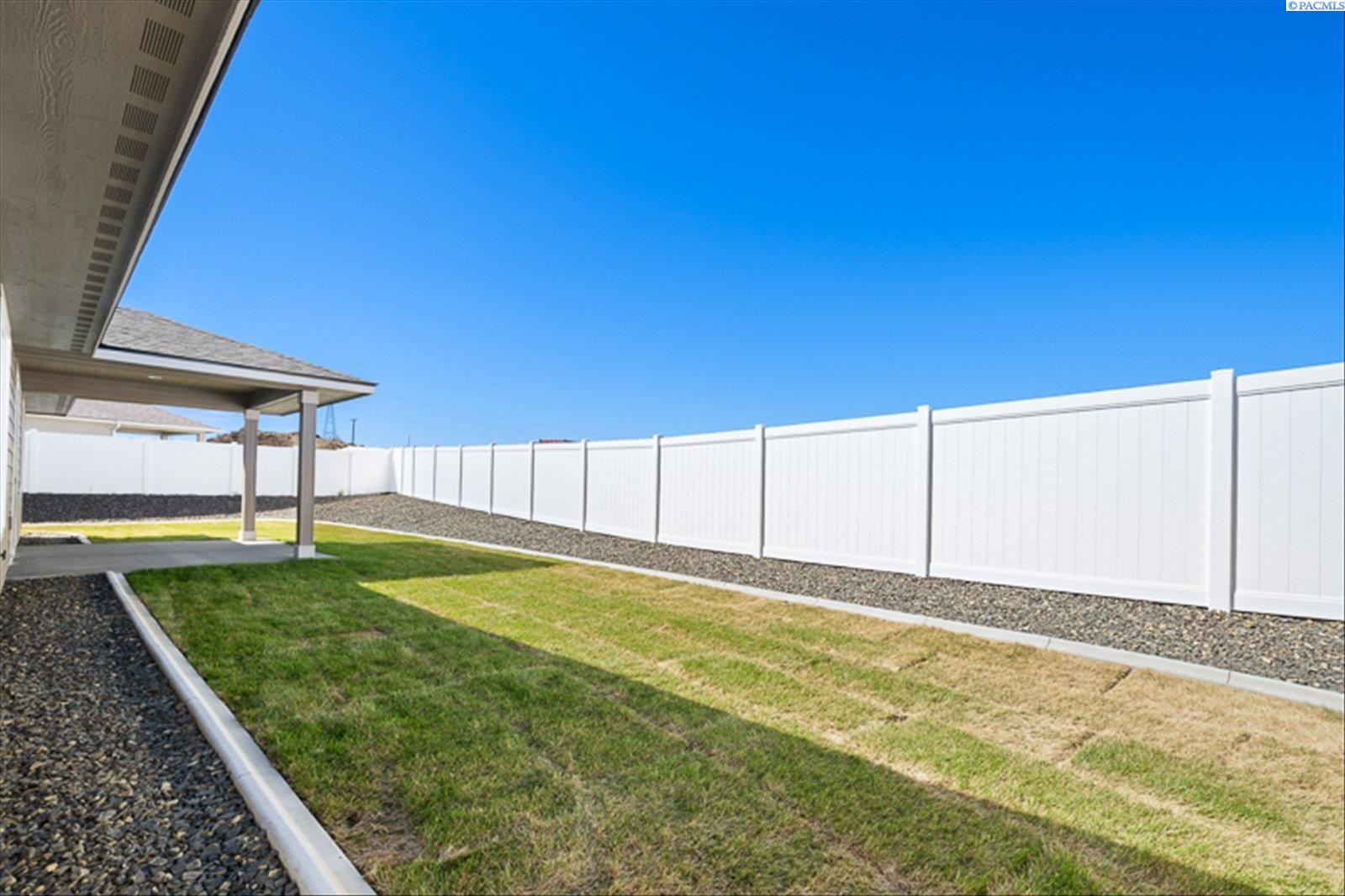 3474 Alaska Pl, Kennewick, WA 99337