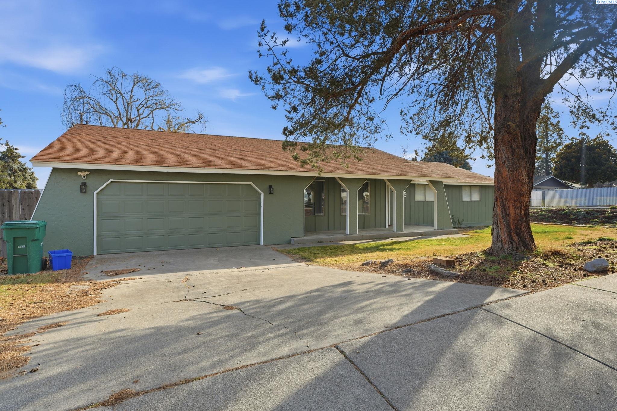 1409 Olympia Pl, Kennewick, WA 99337