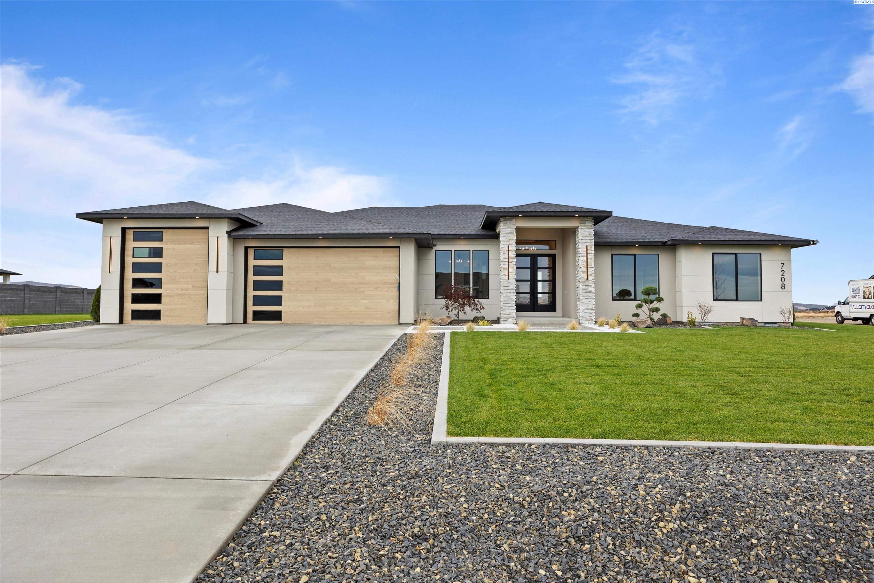 7208 Ambrosia St, Kennewick, WA 99338