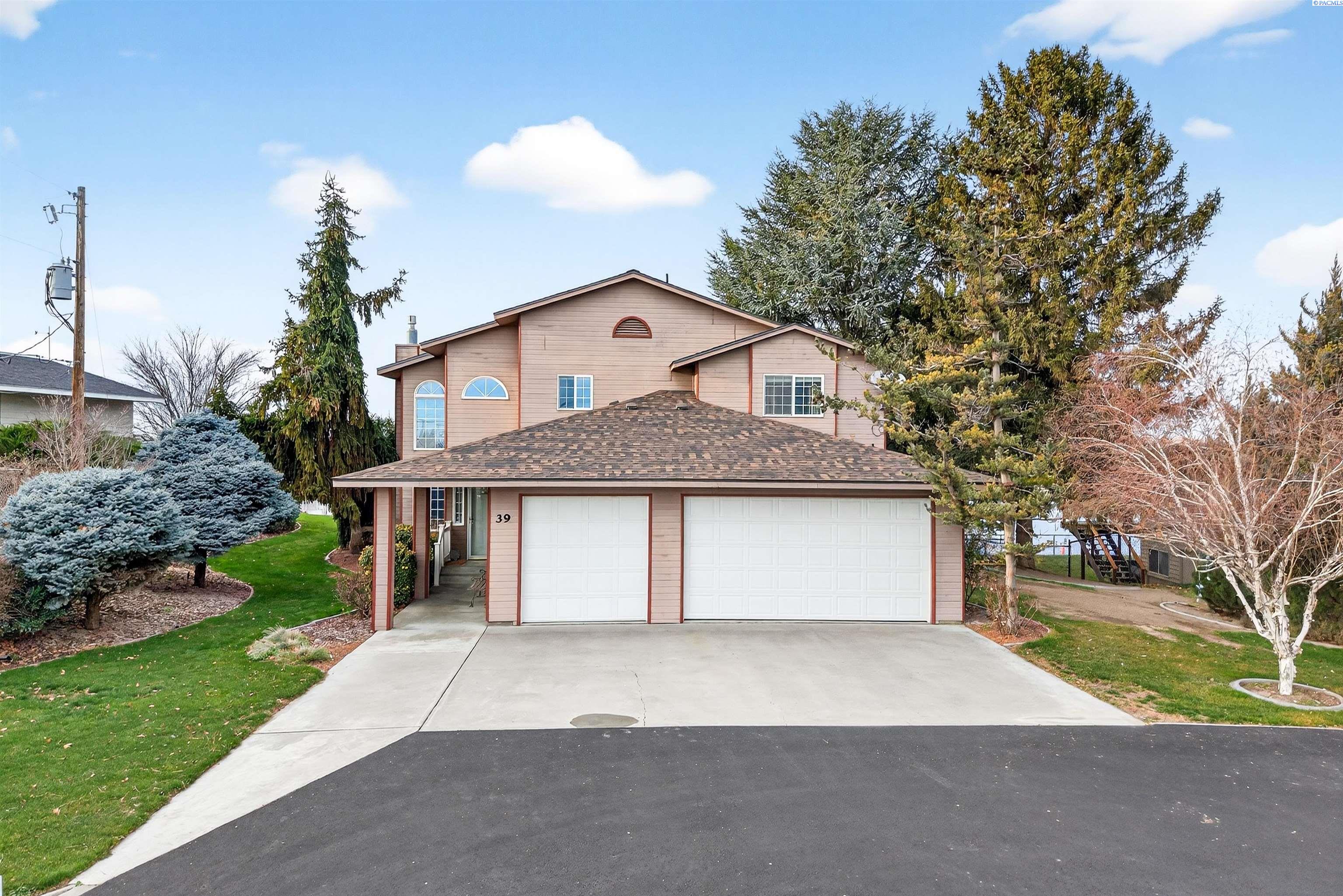 Homes for sale in Burbank, WA | 39 Paradise Dr, Burbank, WA 99323 | MLS# 290234