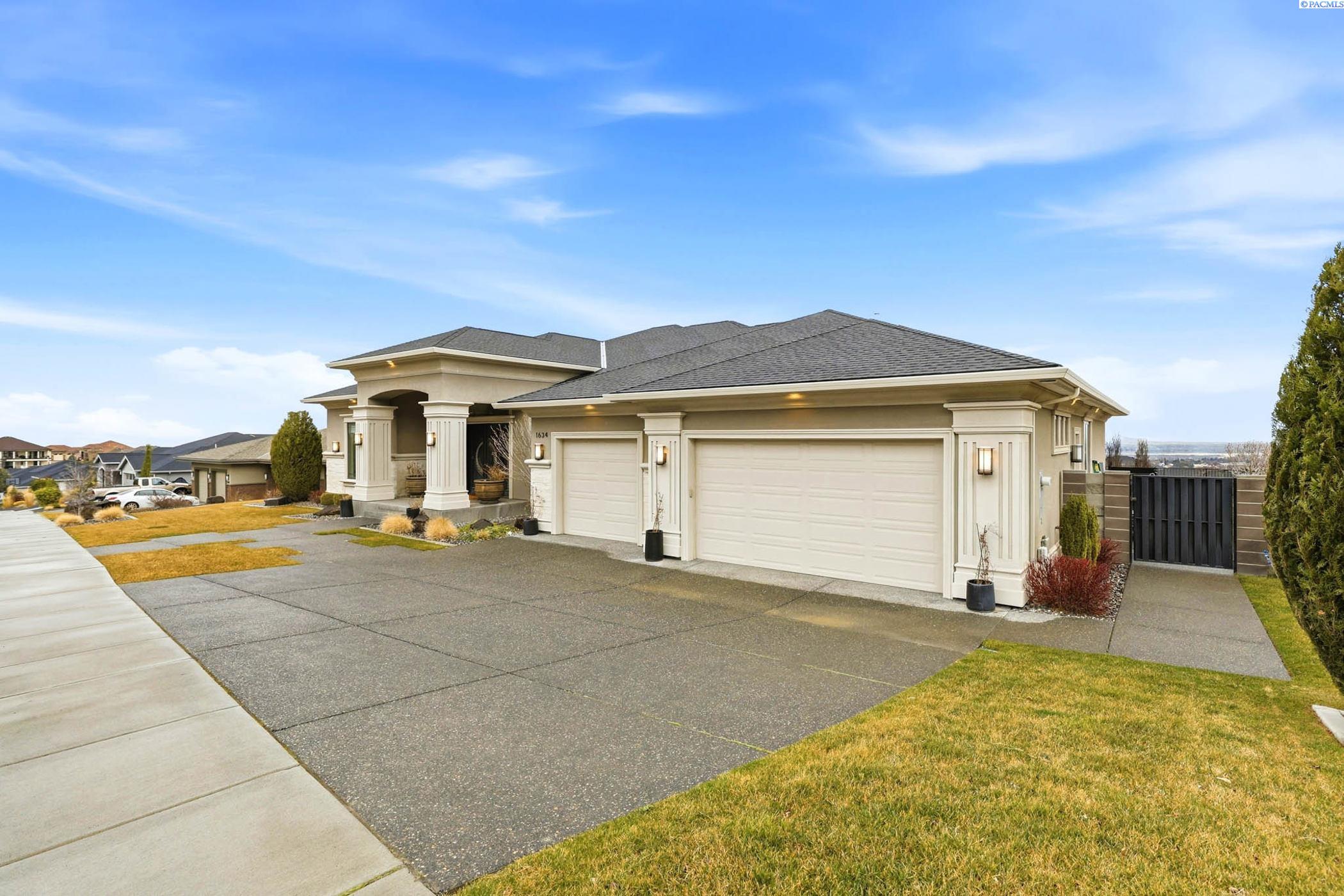 1634 Verona Ln, Richland, WA 99352