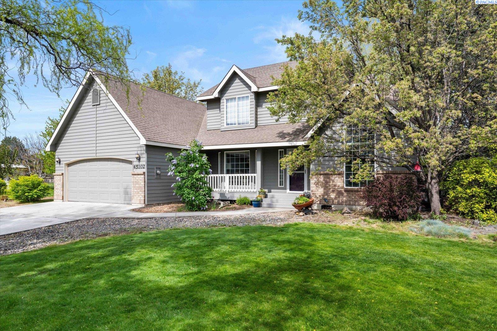 45102 E Alderbrook Ct, West Richland WA 99353