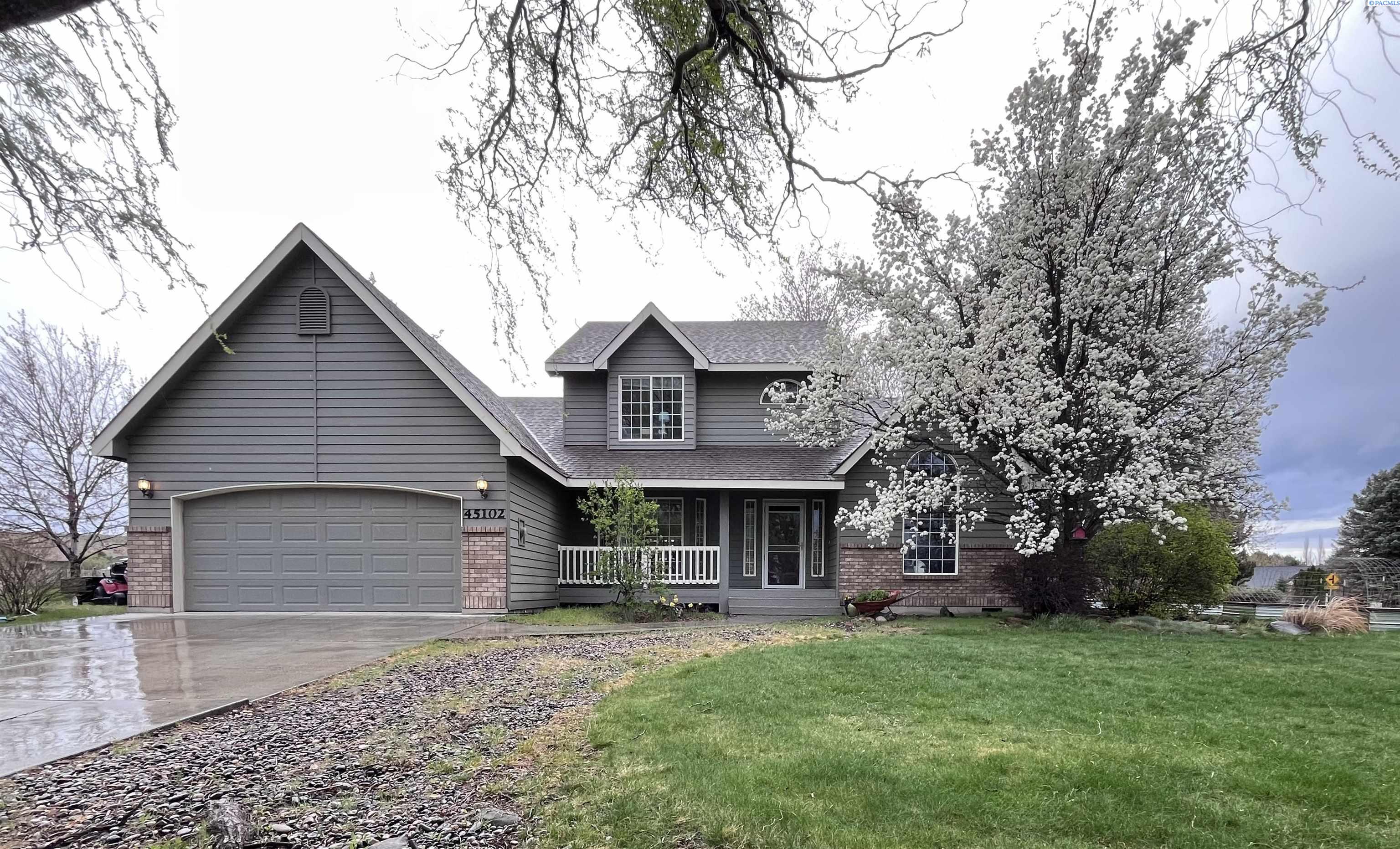 45102 Alderbrook Ct, West Richland, WA 99353