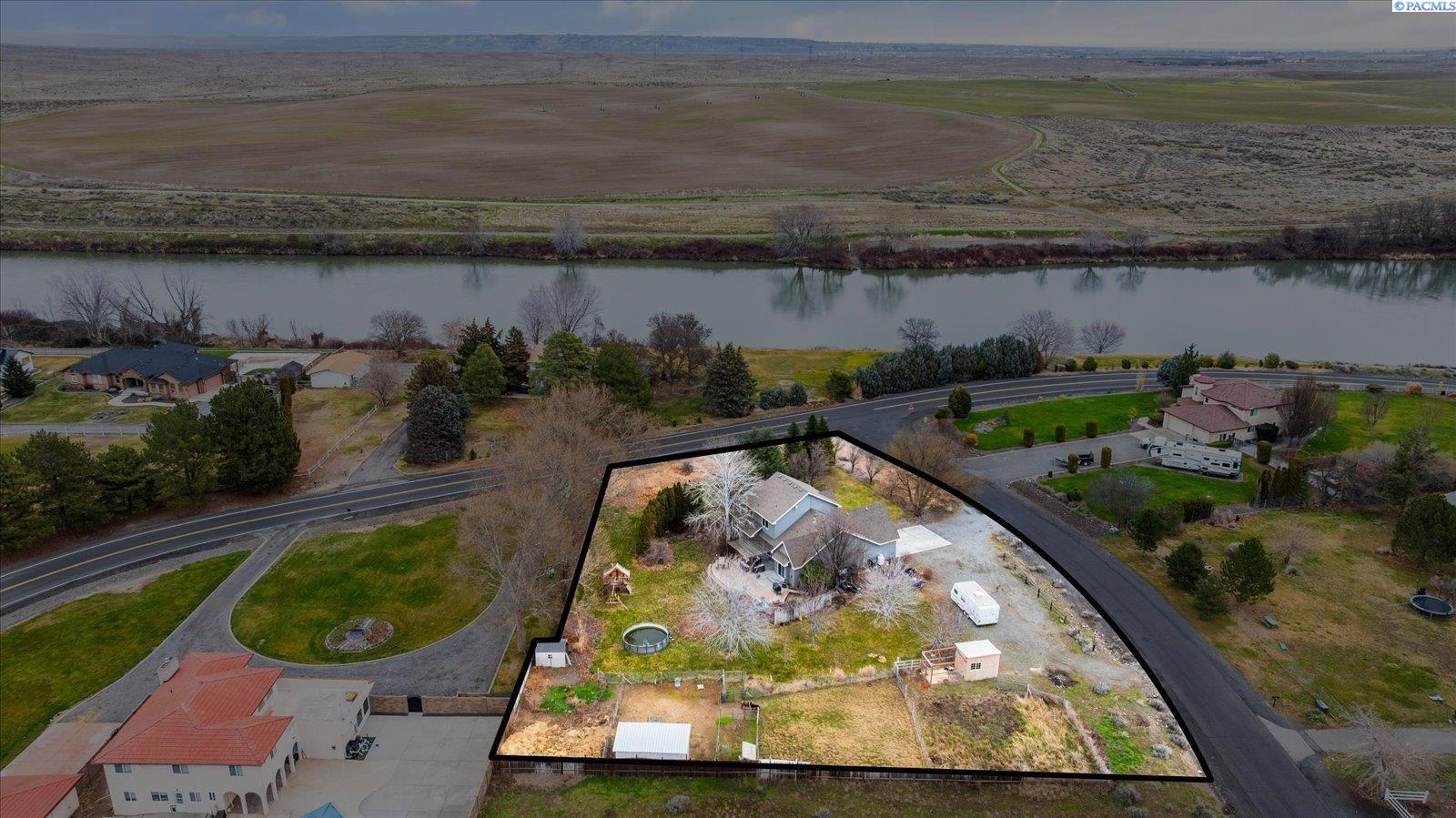 45102 Alderbrook Ct, West Richland, WA 99353