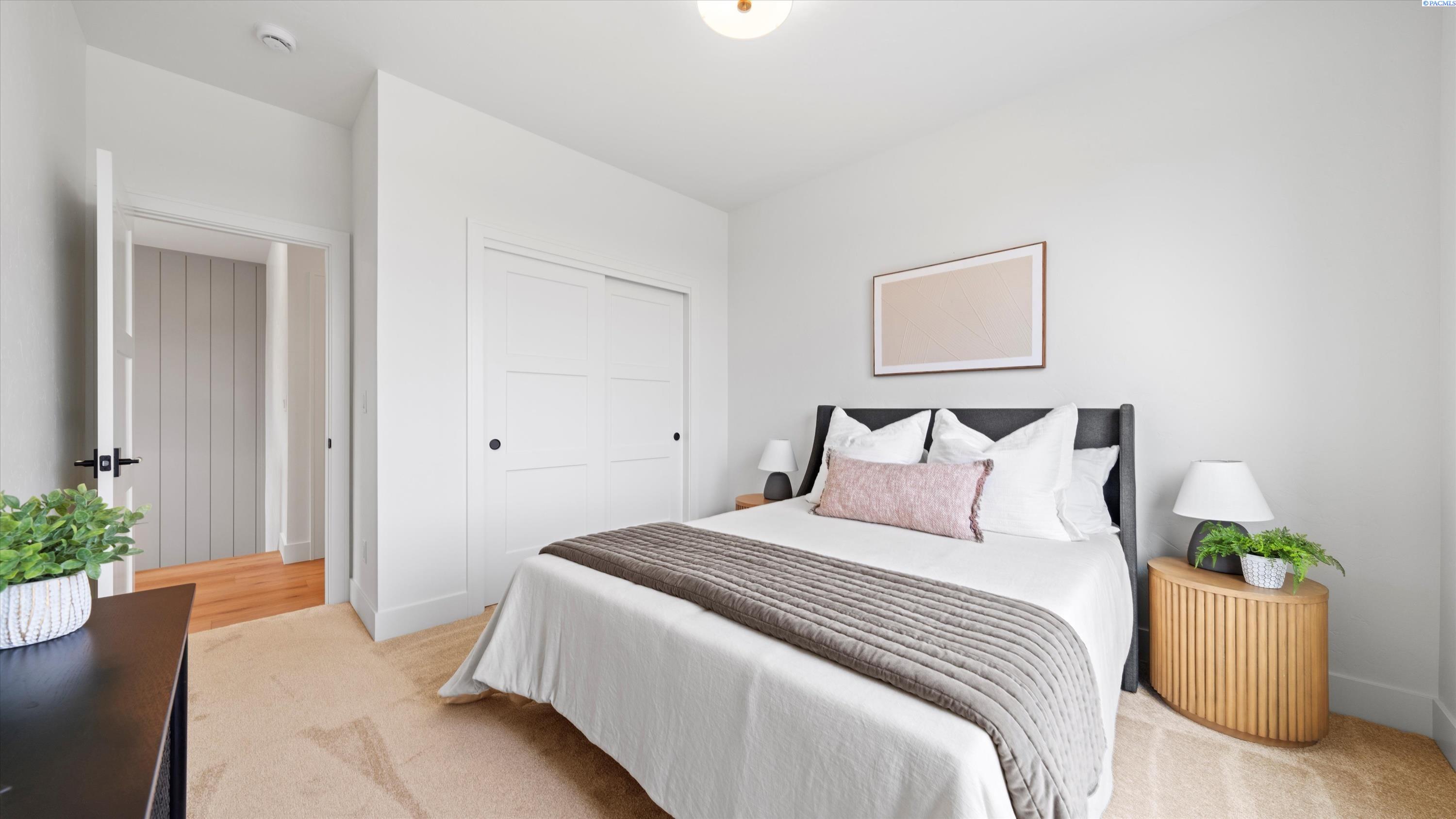 5512 Metaline Ave, Kennewick, WA 99336