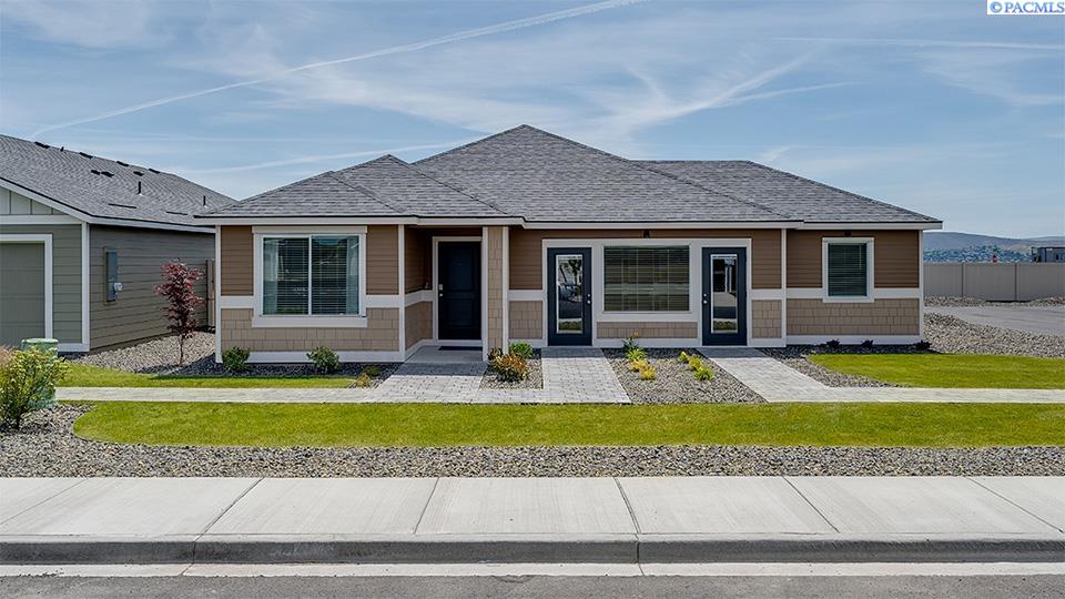11328 Norfolk Dr, Pasco, WA 99301