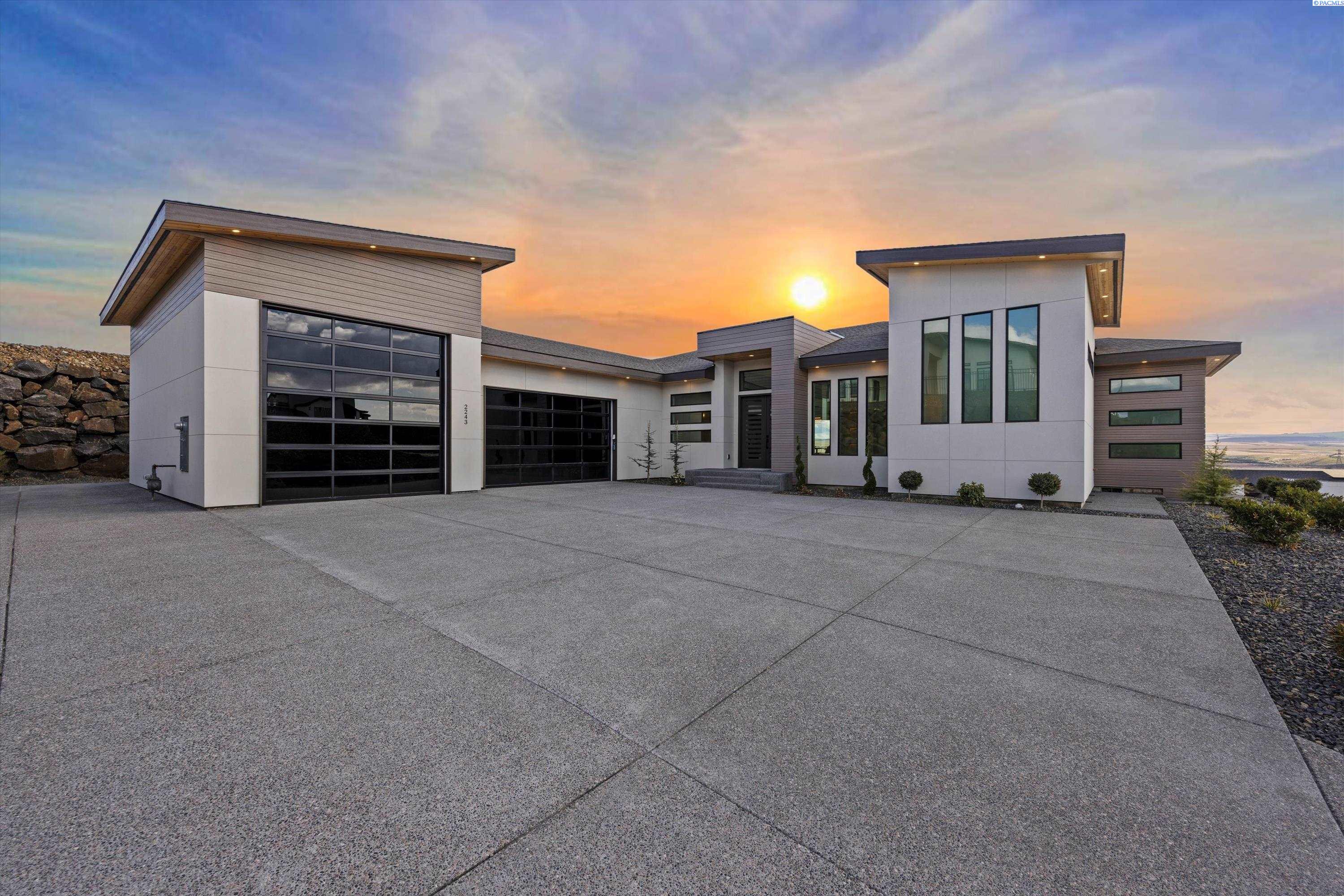 2243 Wilson Pl, Kennewick, WA 99338