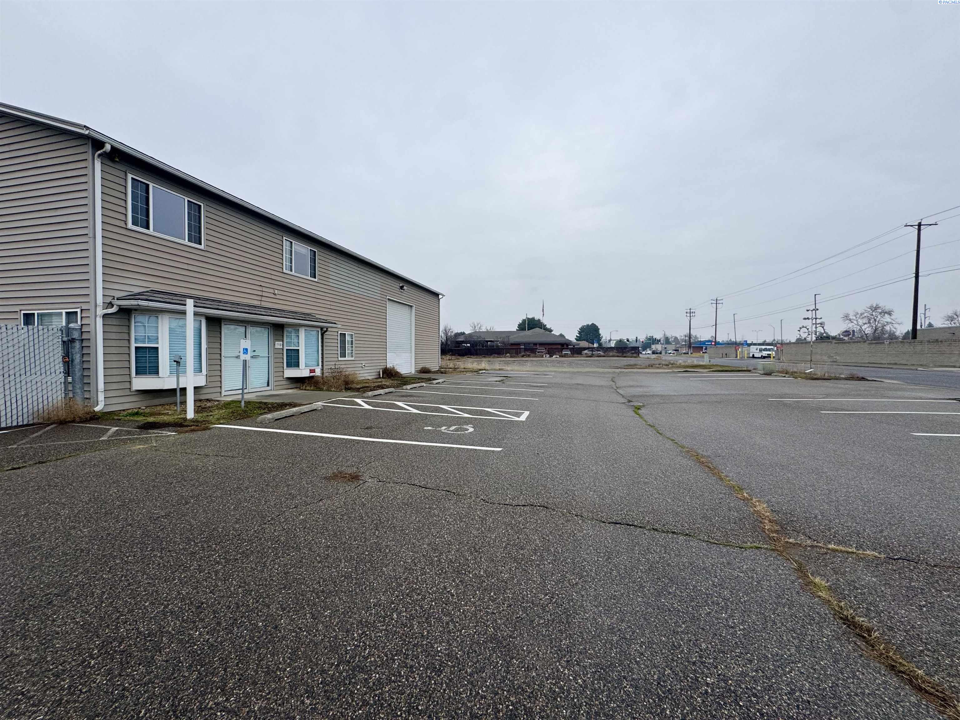 1310 Road 36 , Pasco, WA 99301